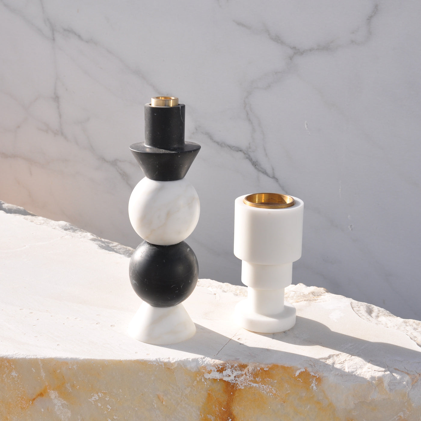 Carrara Marble and Brass Candleholder by Jacopo Simonetti - Alternative view 4
