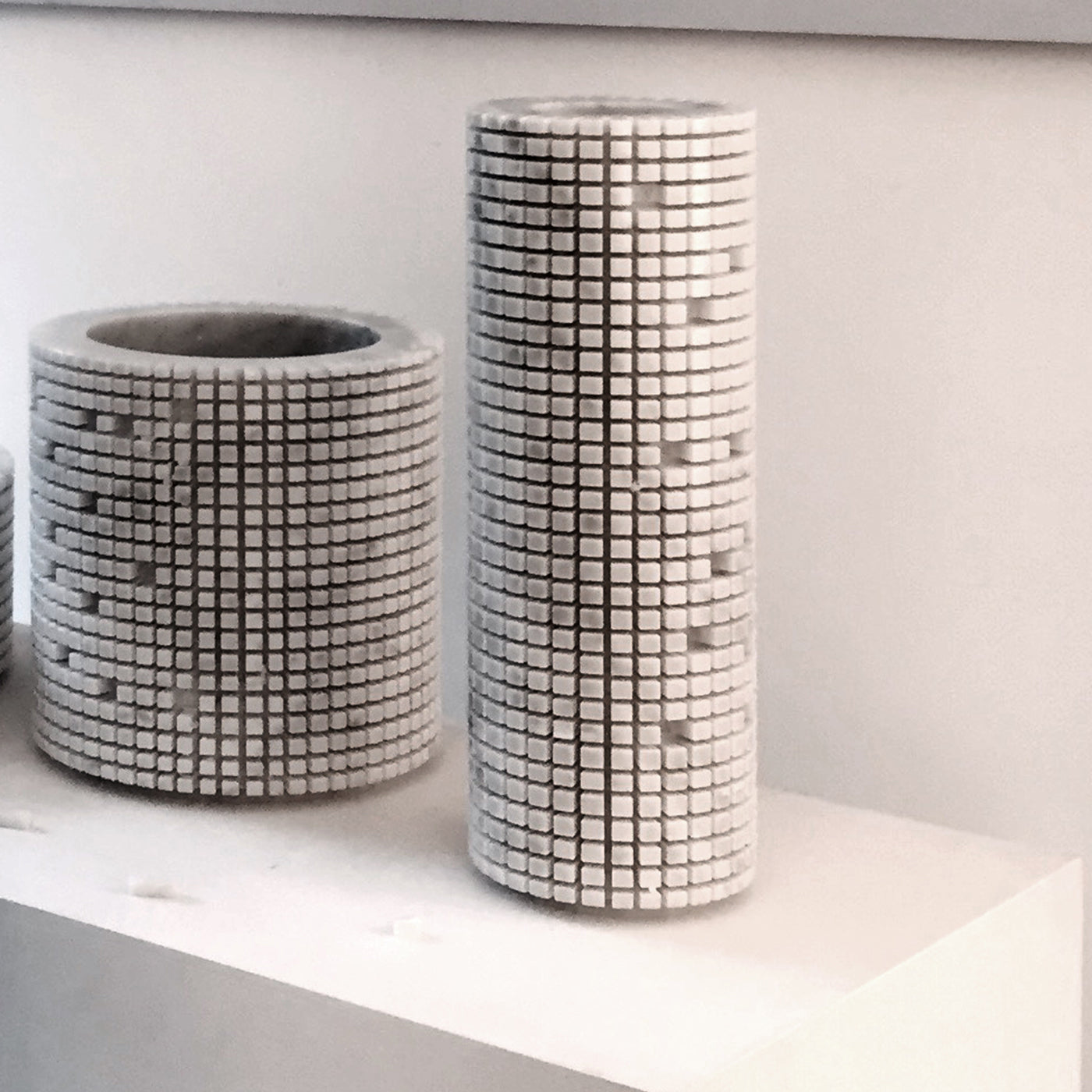 Pixel Medium Vase by Paolo Ulian - Alternative view 2