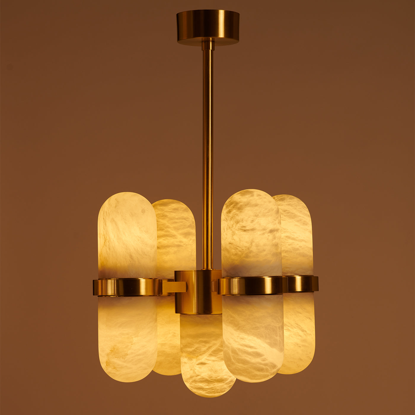Pills Satin Brass and Alabaster Chandelier by Droulers Architecture - Alternative view 4