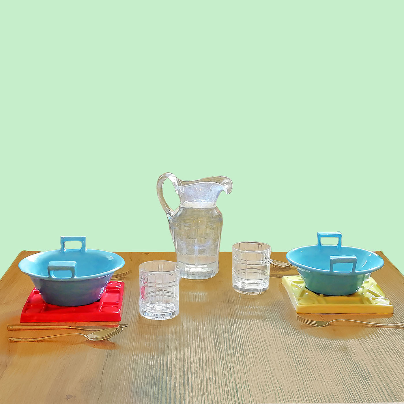 Cofana Set aus blauem Suppenteller und gelbem Platzteller - Alternative Ansicht 1