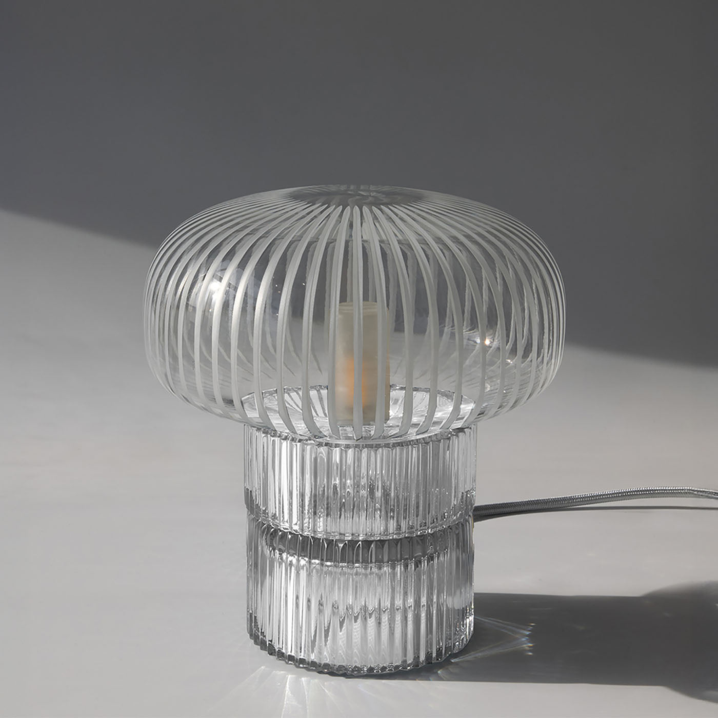 Tello+Piccolo Crystal Table Lamp - Alternative view 1