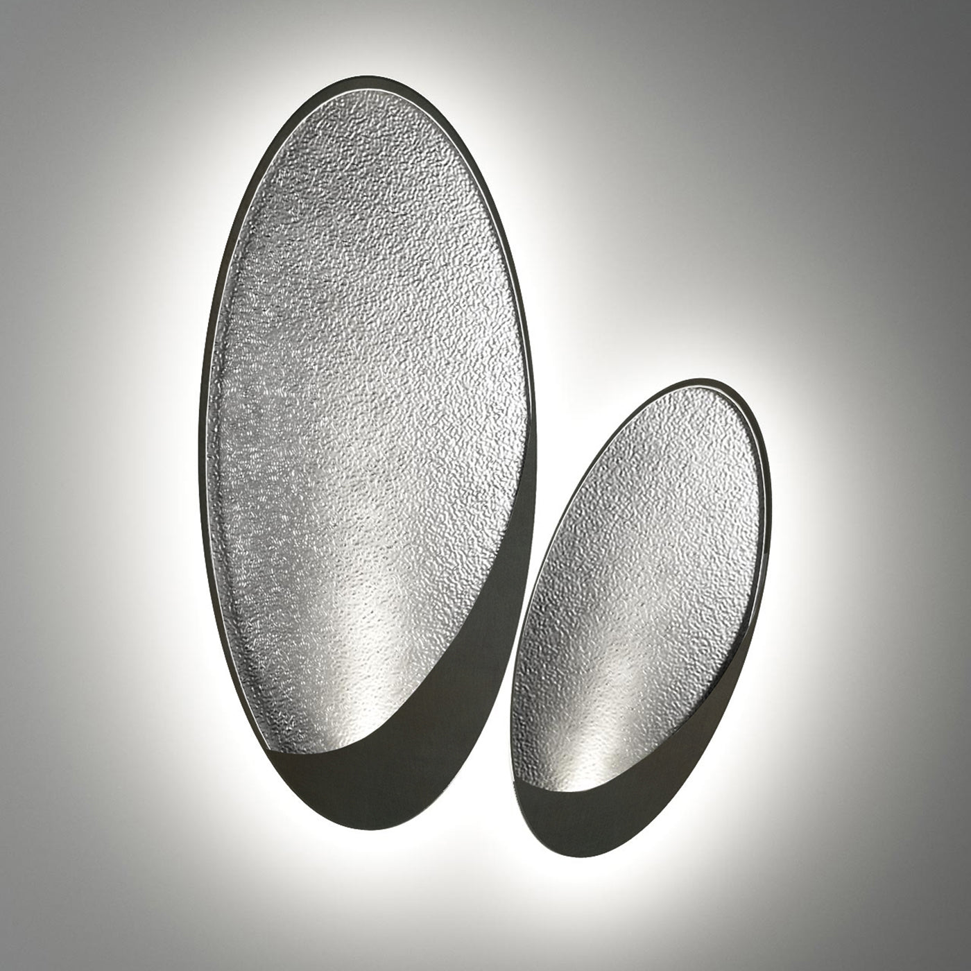 Two-Petal Steel Wall Light Fixture by Mammini Candido - Alternative view 1
