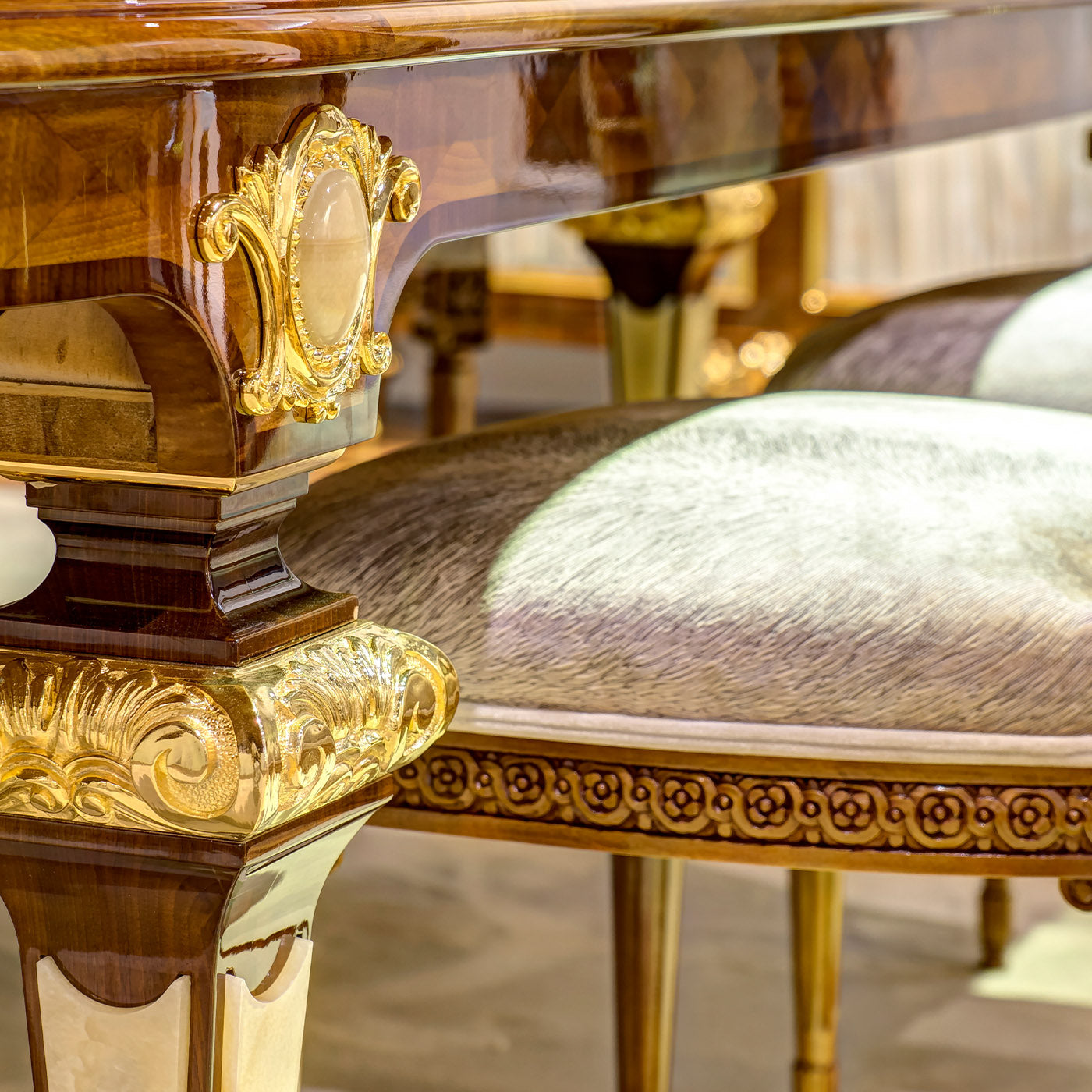 Stuhl im Louis XVI-Stil  - Alternative Ansicht 1