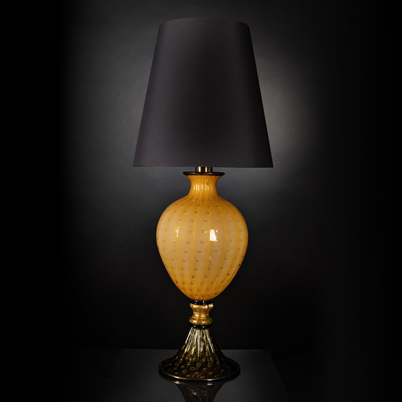 Amber and Black Table Lamp  - Alternative view 5
