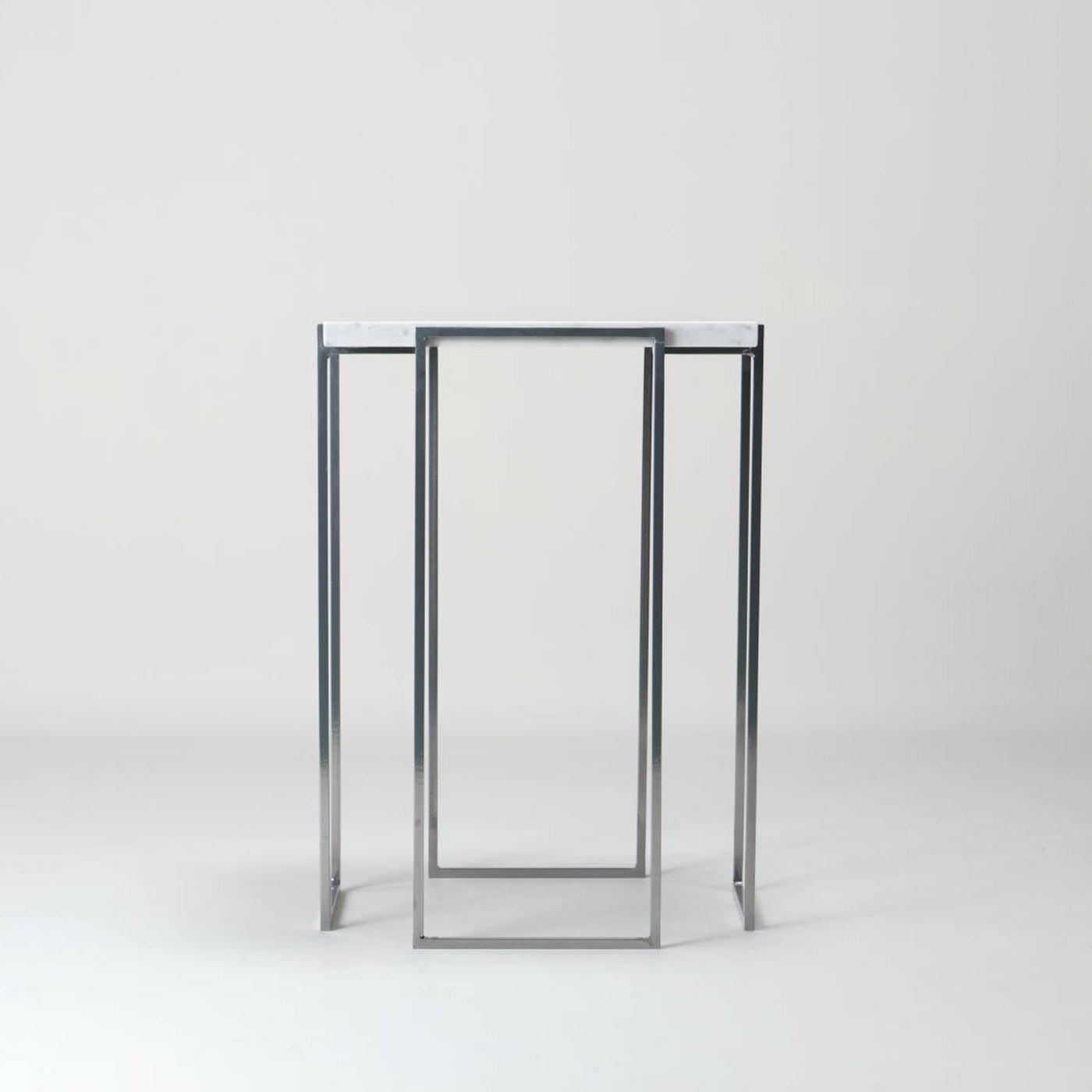 Kaus Cromo Carrara Marble Side Table - Alternative view 2