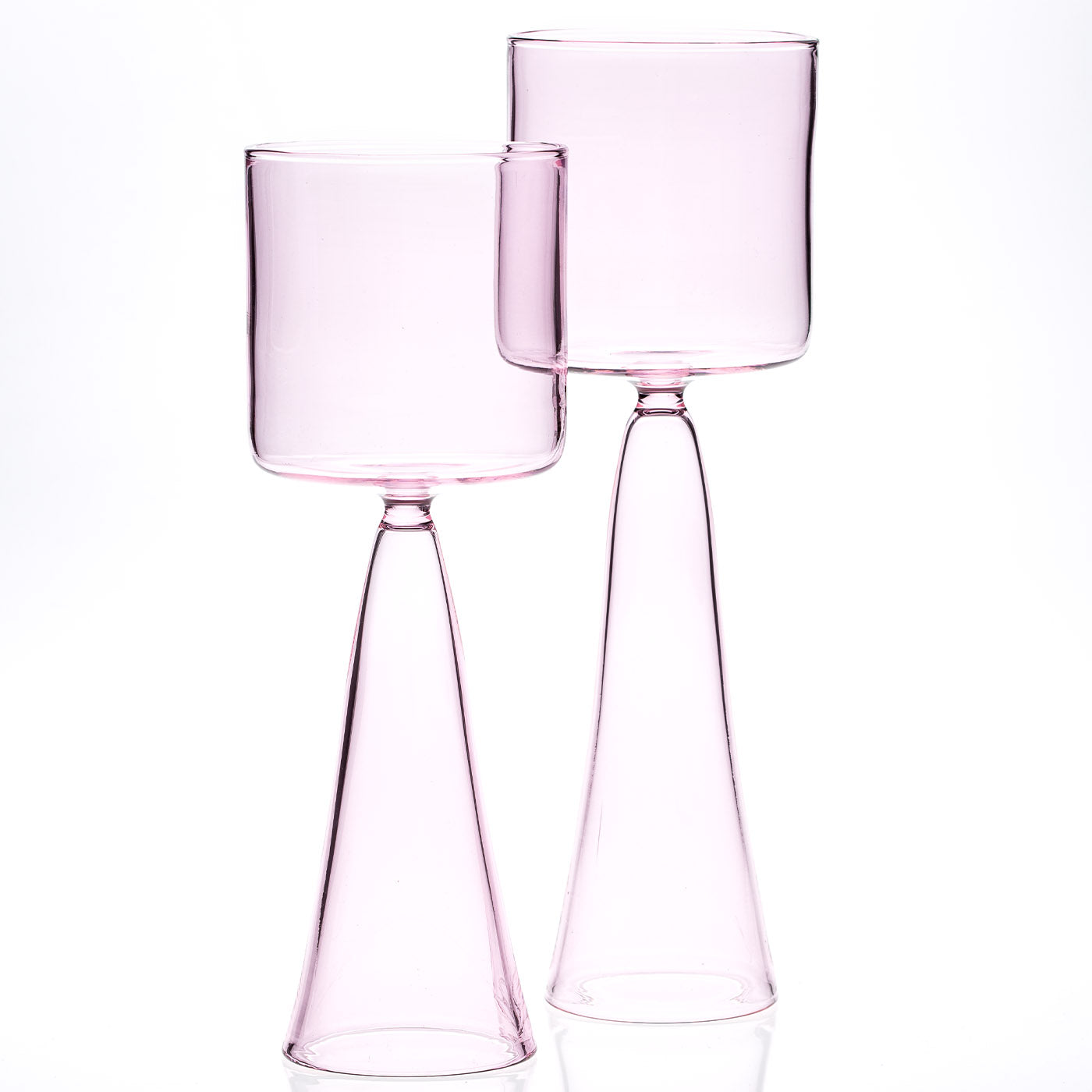 Set Of 4 Tall Light Pink Dolce Vita Wine Glasses - Alternative view 1
