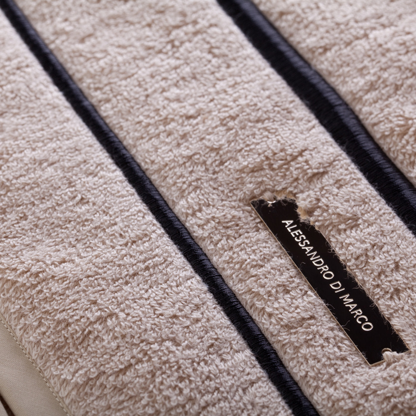 Juego de toallas de baño grandes - negro y beige - Vista alternativa 1