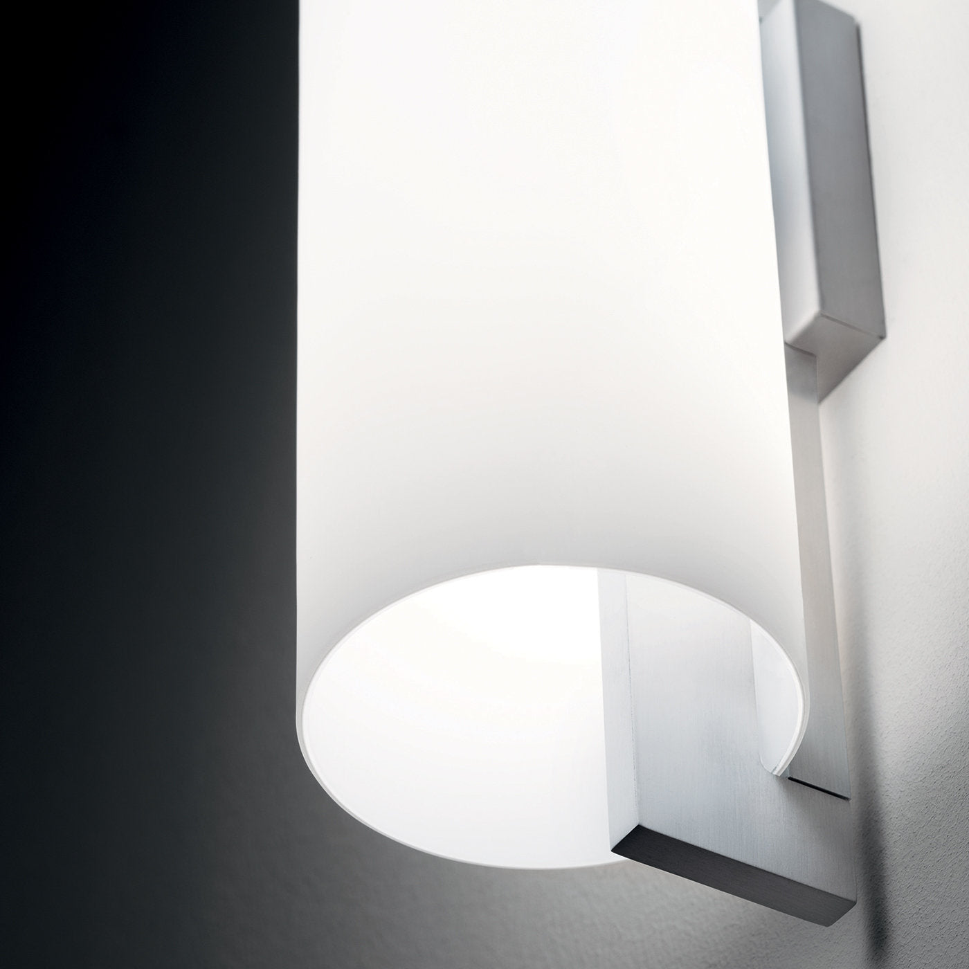 Phi Wall Lamp by Filippo Taidelli - Alternative view 1