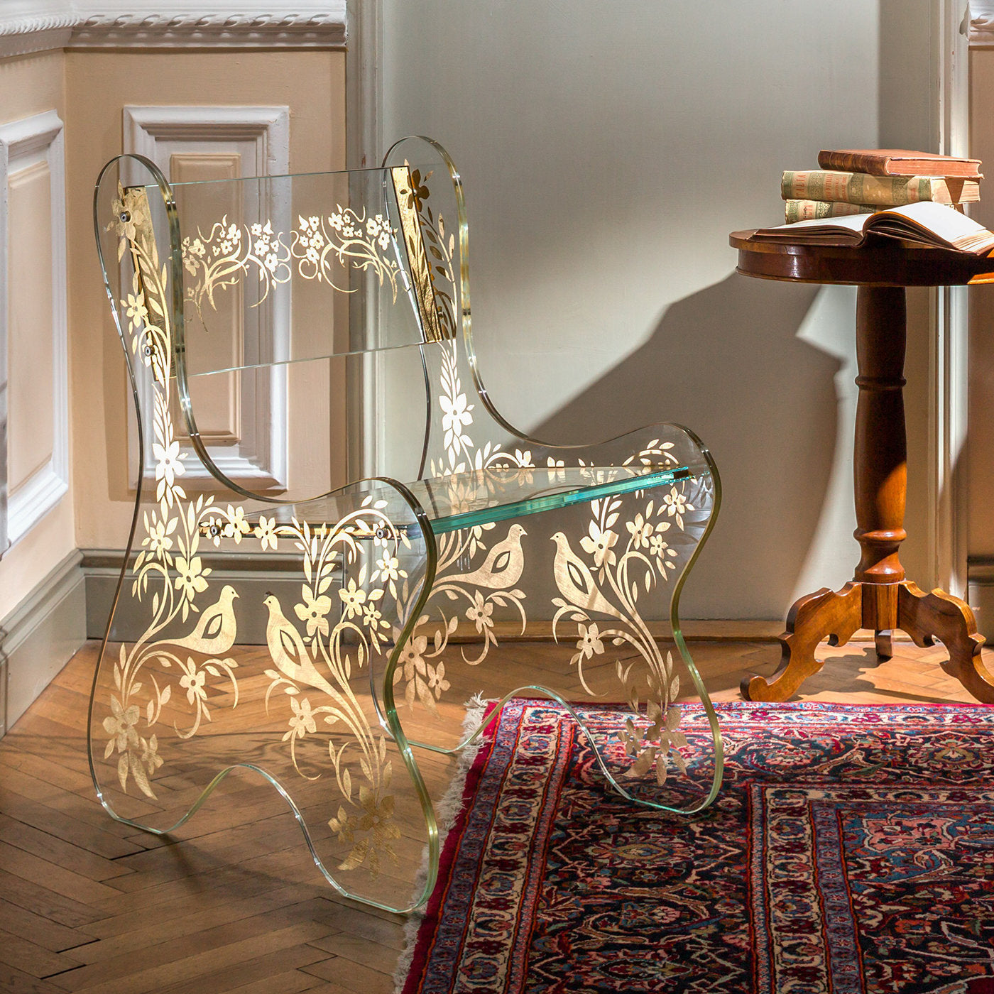 Mini Sinuosa Gold Floreal Chair - Alternative view 1