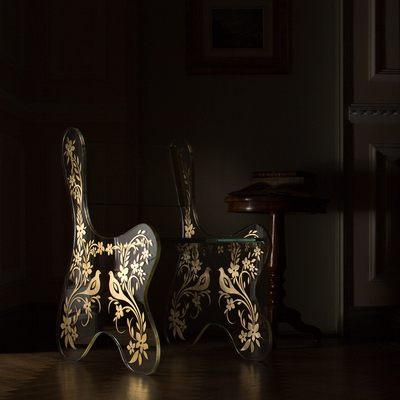 Mini Sinuosa Gold Floreal Chair - Alternative view 2