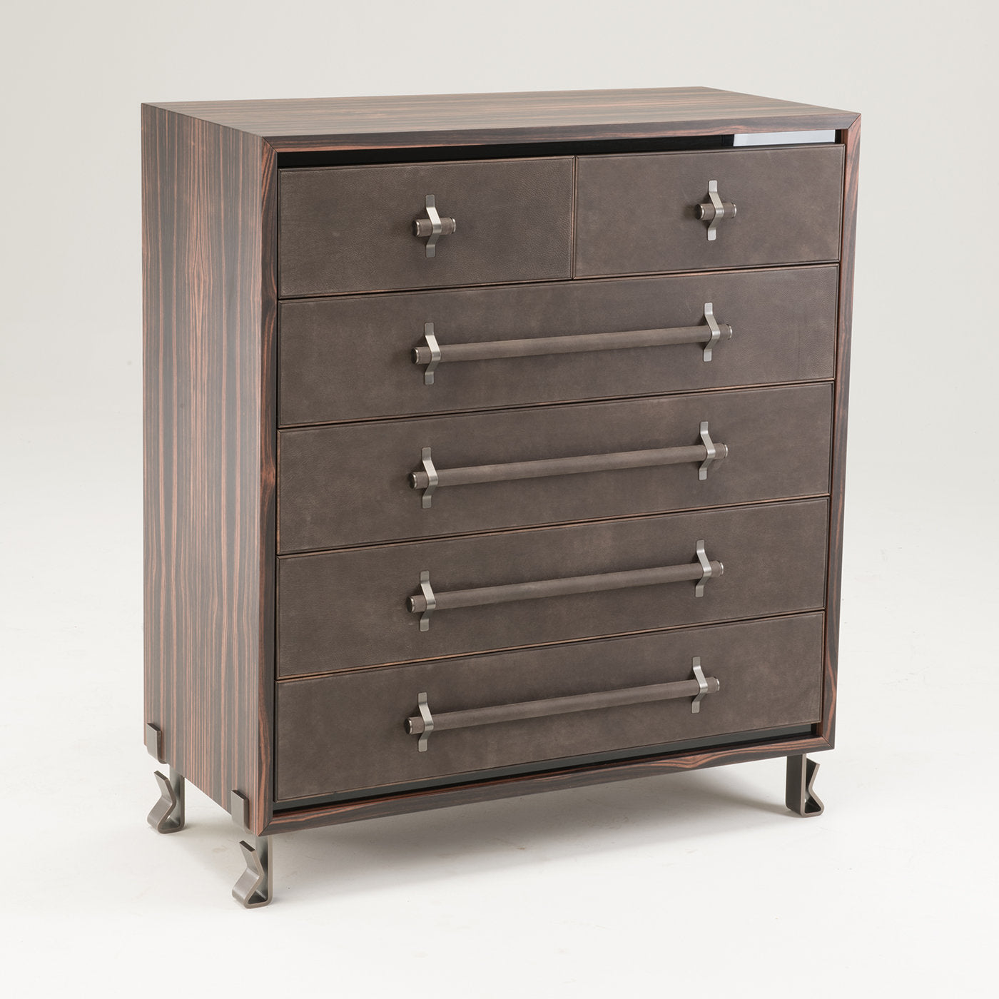 Settimo Ebony Chest of Drawers by Michael Schoeller - Alternative view 4