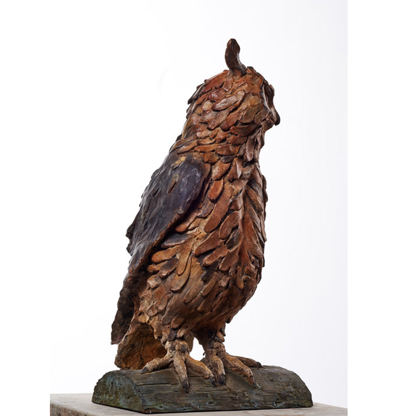 Eagle Owl Sculpture - Alternative view 3