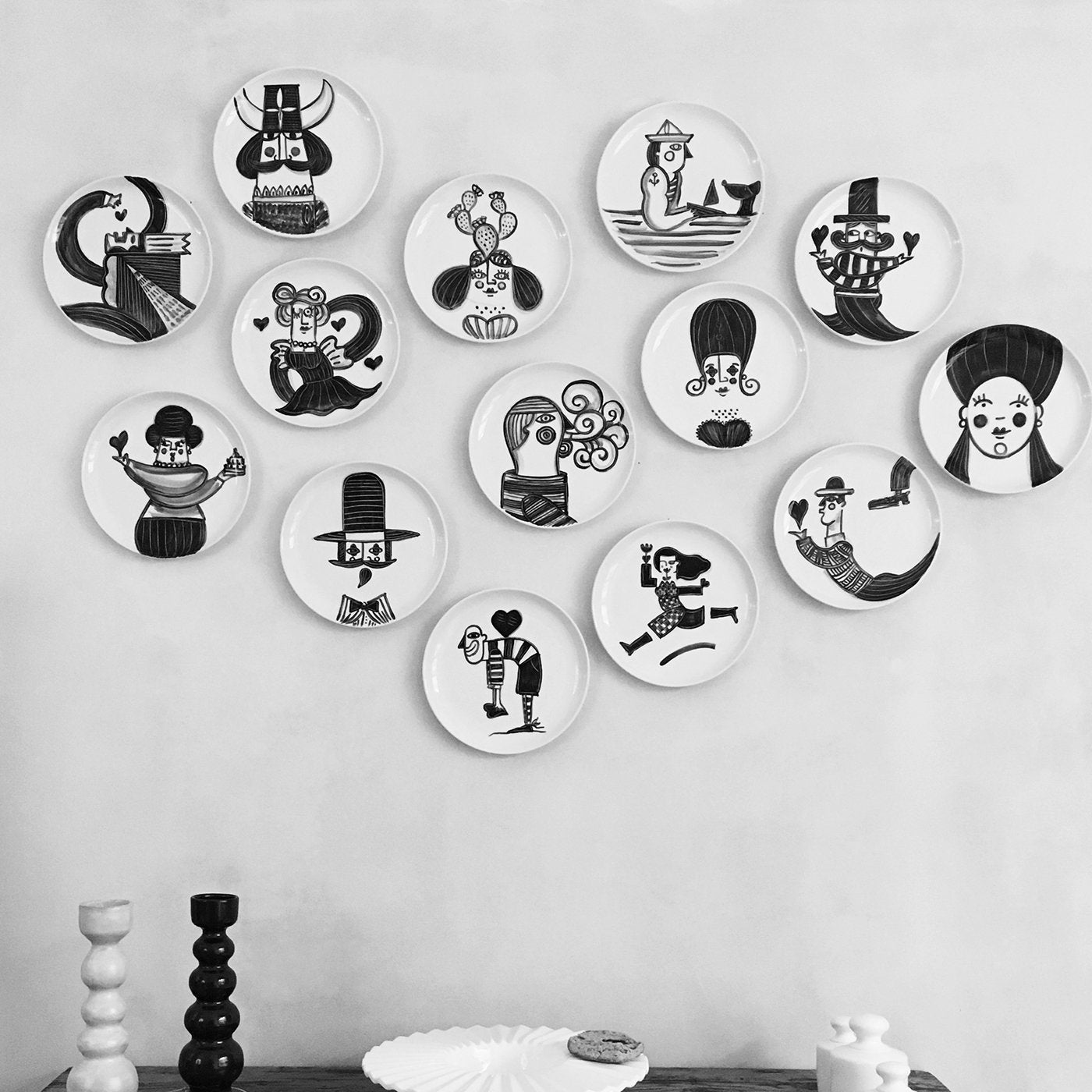 Ciro Black and White Stories Plate Collection  - Alternative view 3