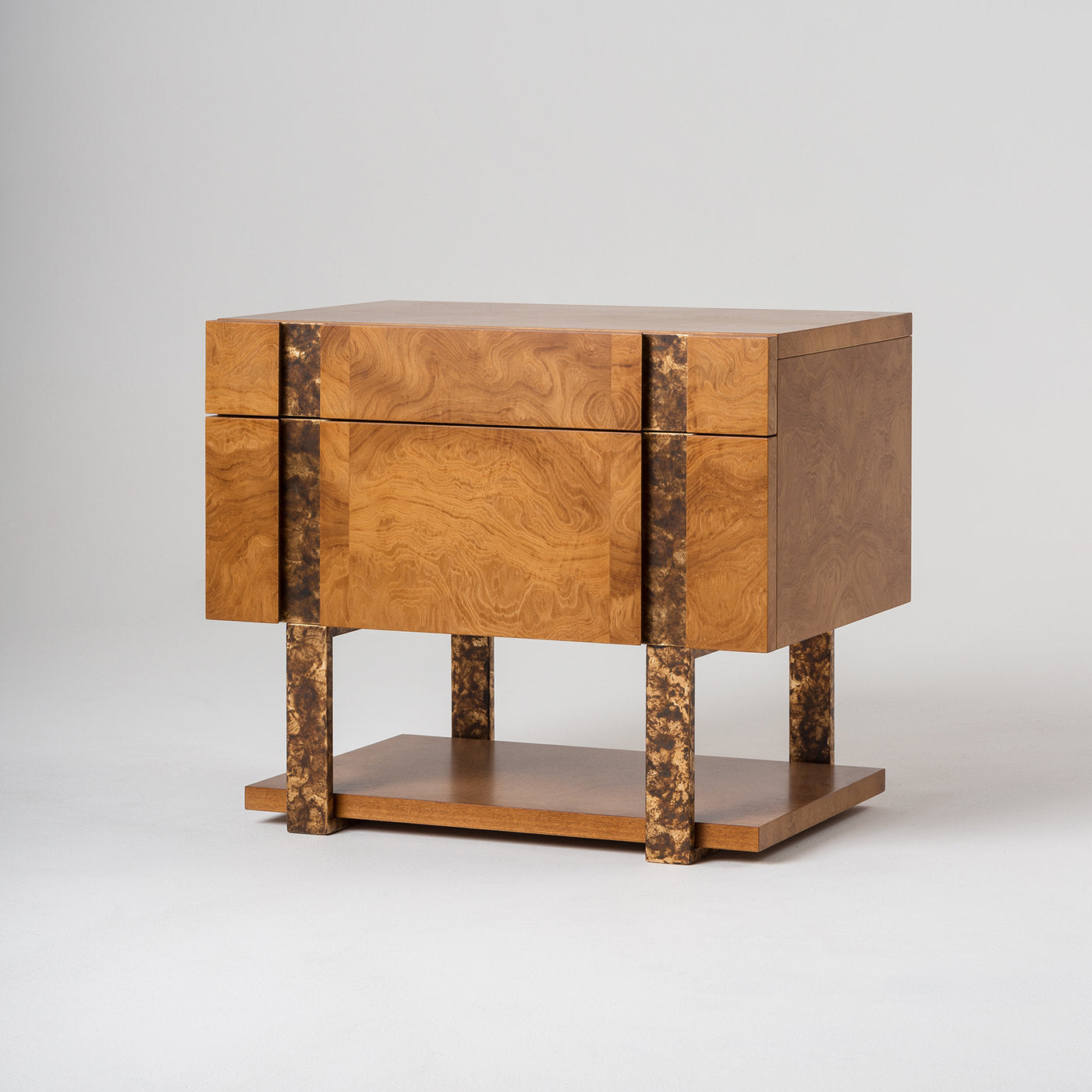 Diadema bedside table by Marco and Giulio Mantellassi - Alternative view 1
