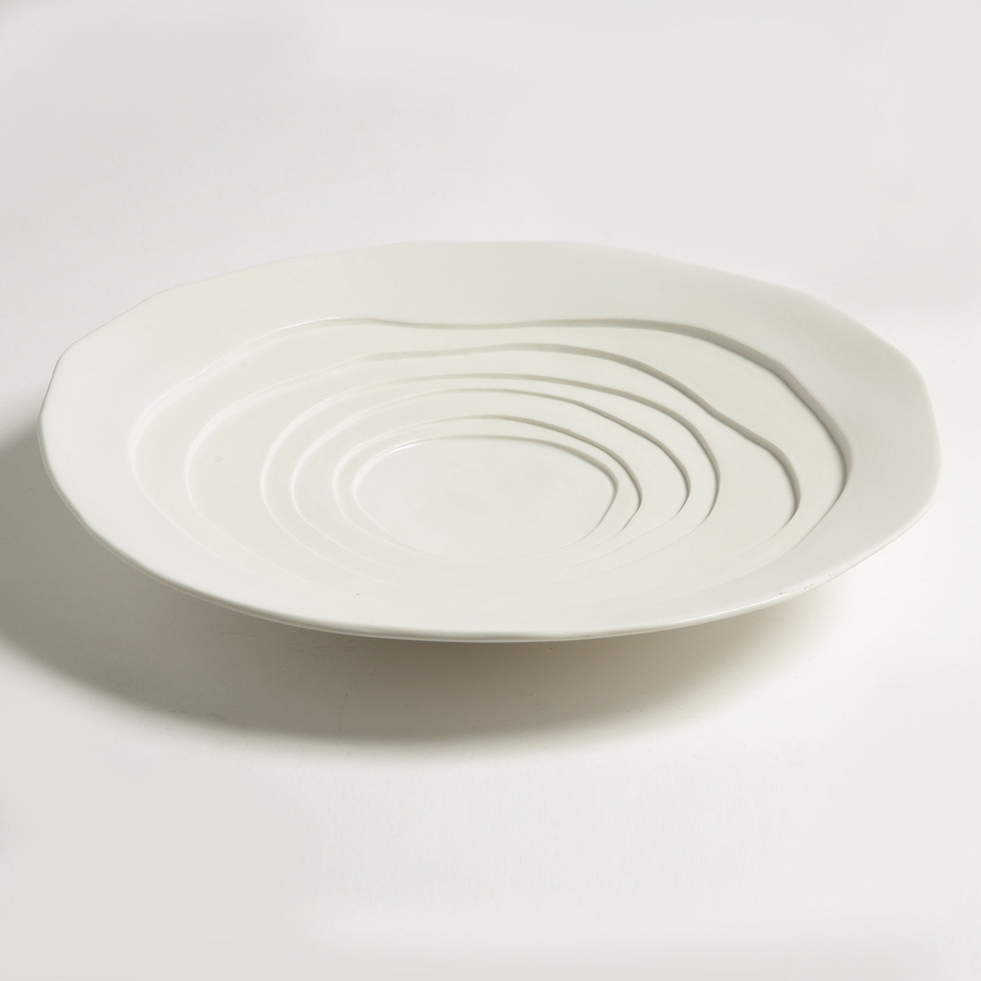 Erosum White Plate - Alternative view 1
