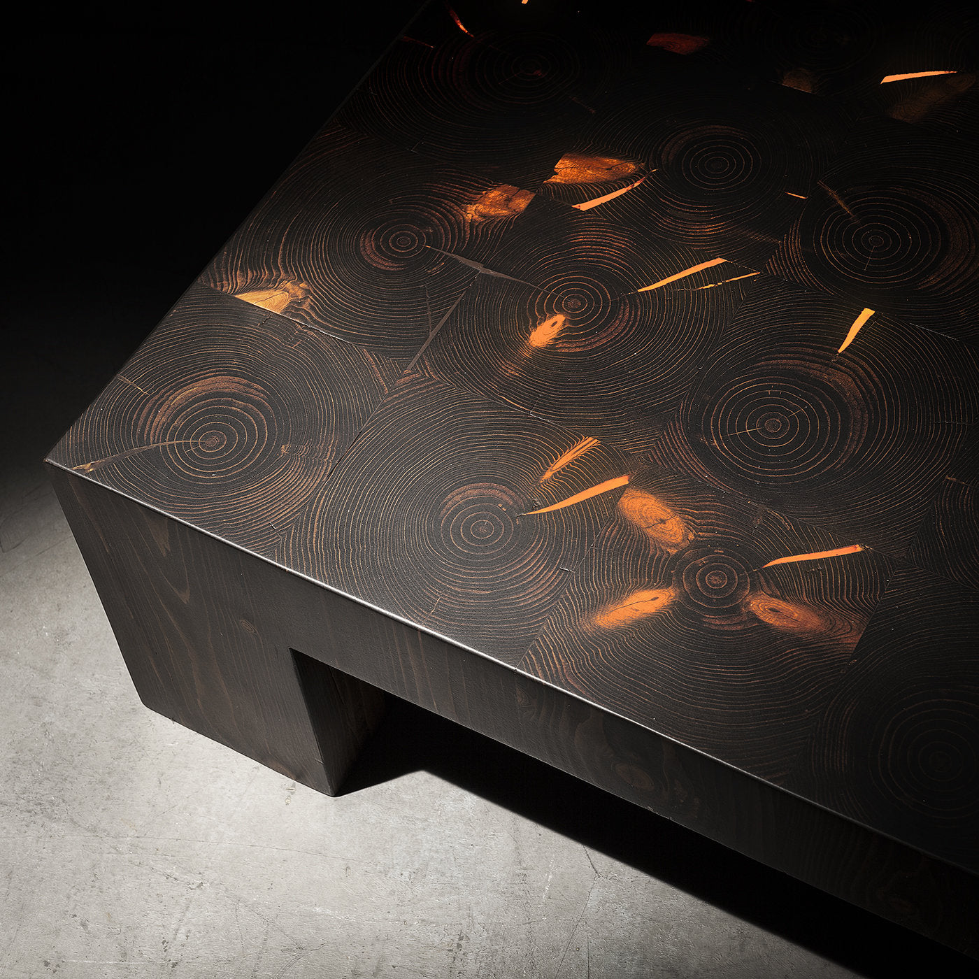 Across The Universe Coffee Table - Alternative view 2