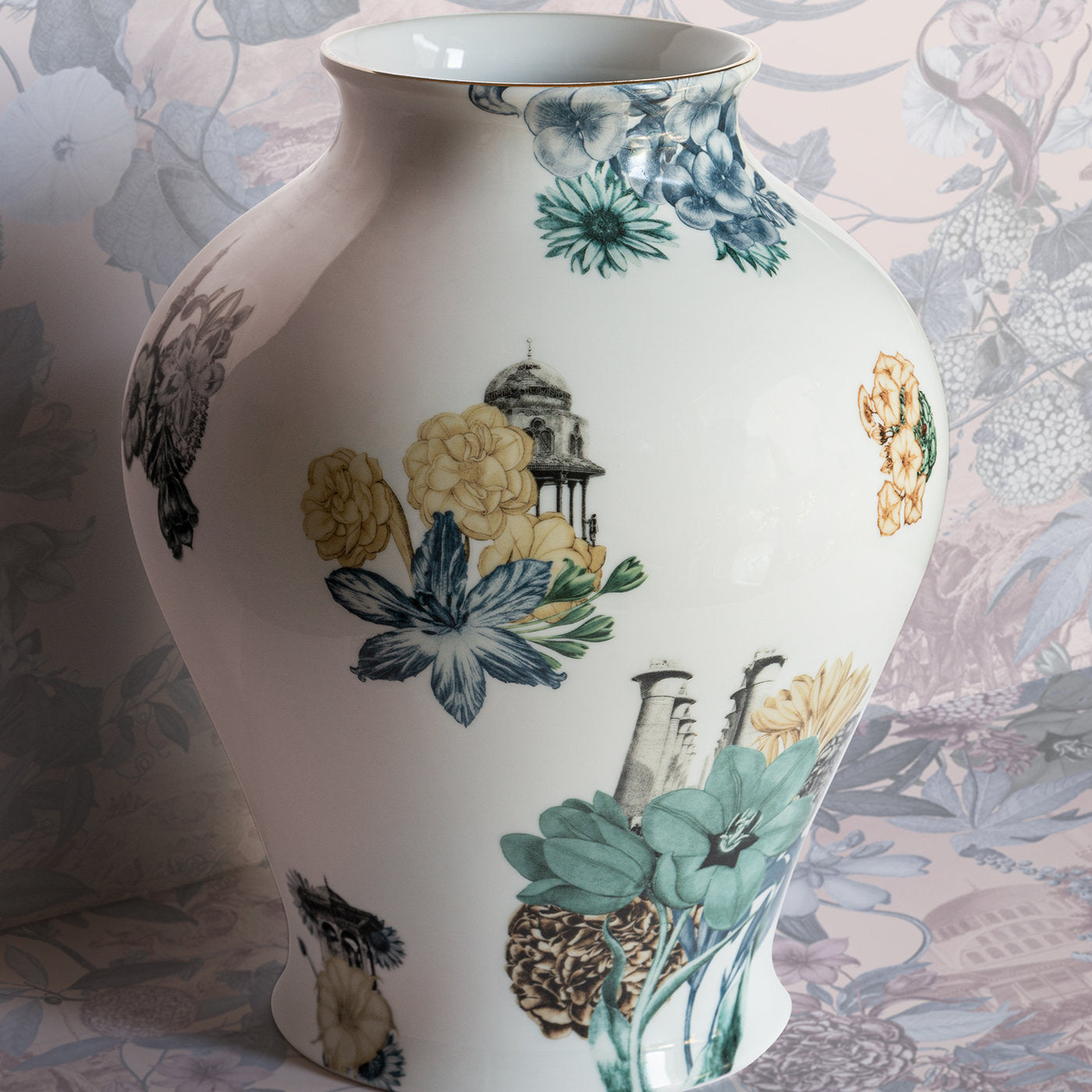 Cairo Amphora Porcelain Vase With Flowers And Architectures H32Cm - Alternative view 1