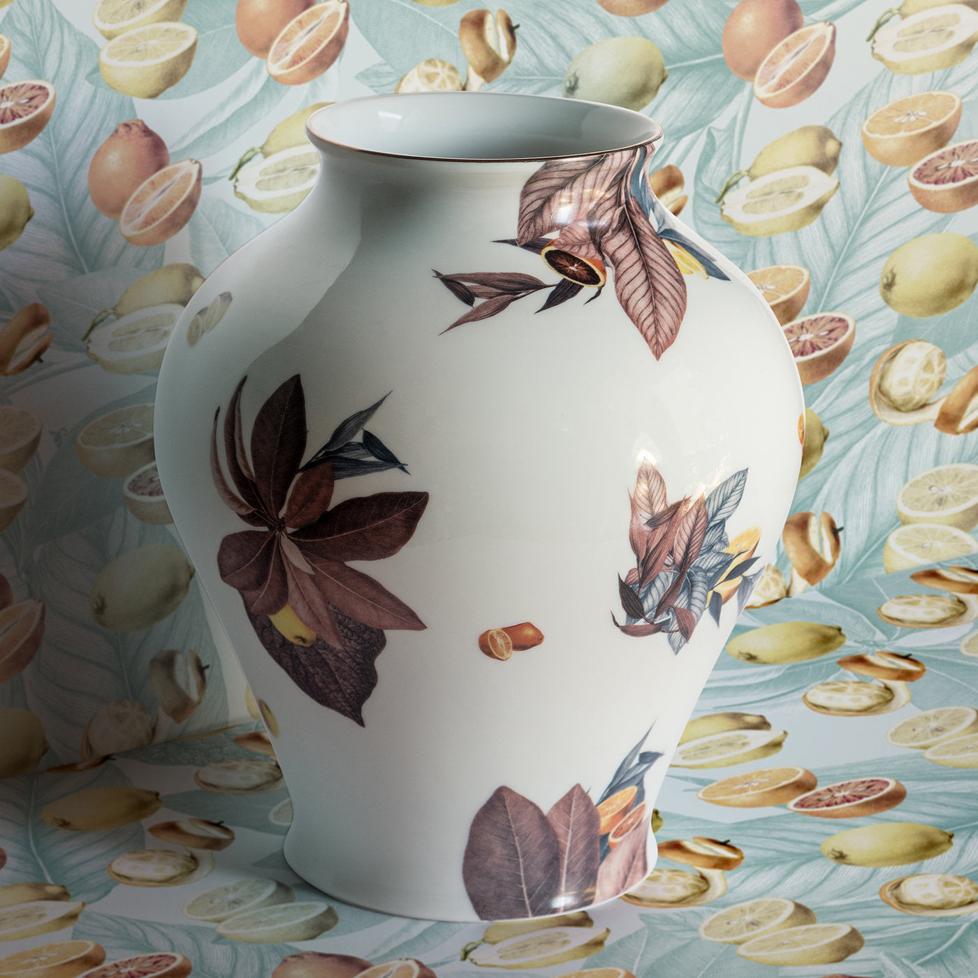 Amalfi Amphora Porcelain Vase With Leaves And Citrus Fruits H27Cm - Alternative view 1