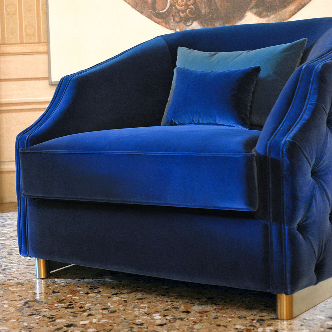 Cleio Large Blue Armchair - Alternative view 4