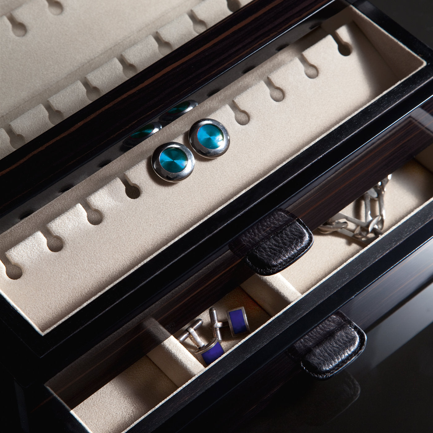 7824 Cufflink Chest - Alternative view 2