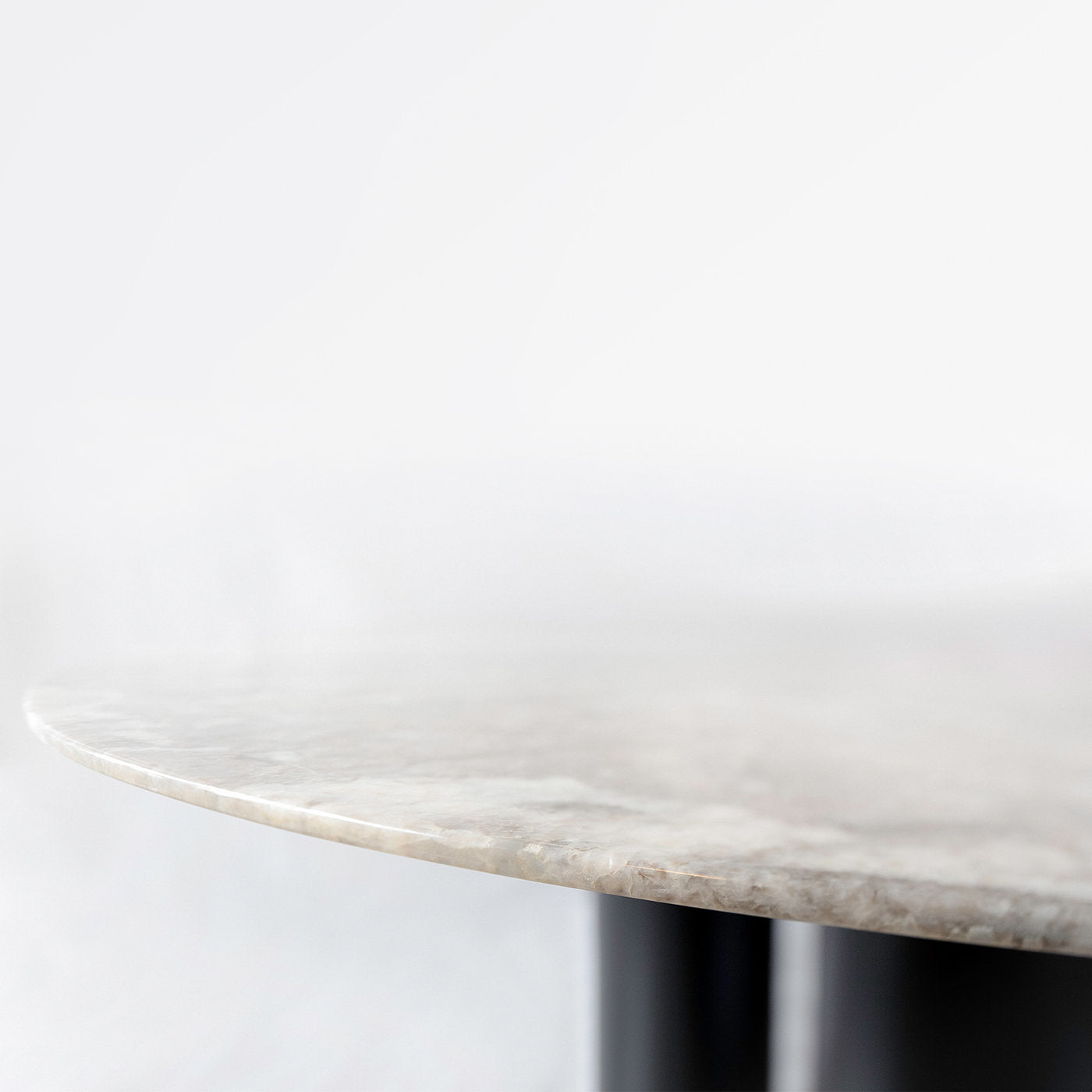 Terra Dining Table - Alternative view 1