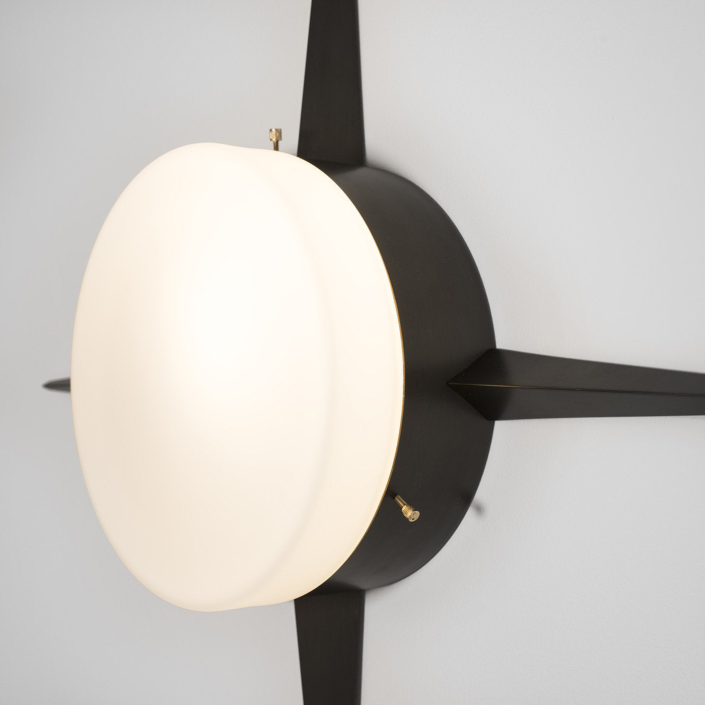 Solare Cross Ceiling/Wall Light - Alternative view 3