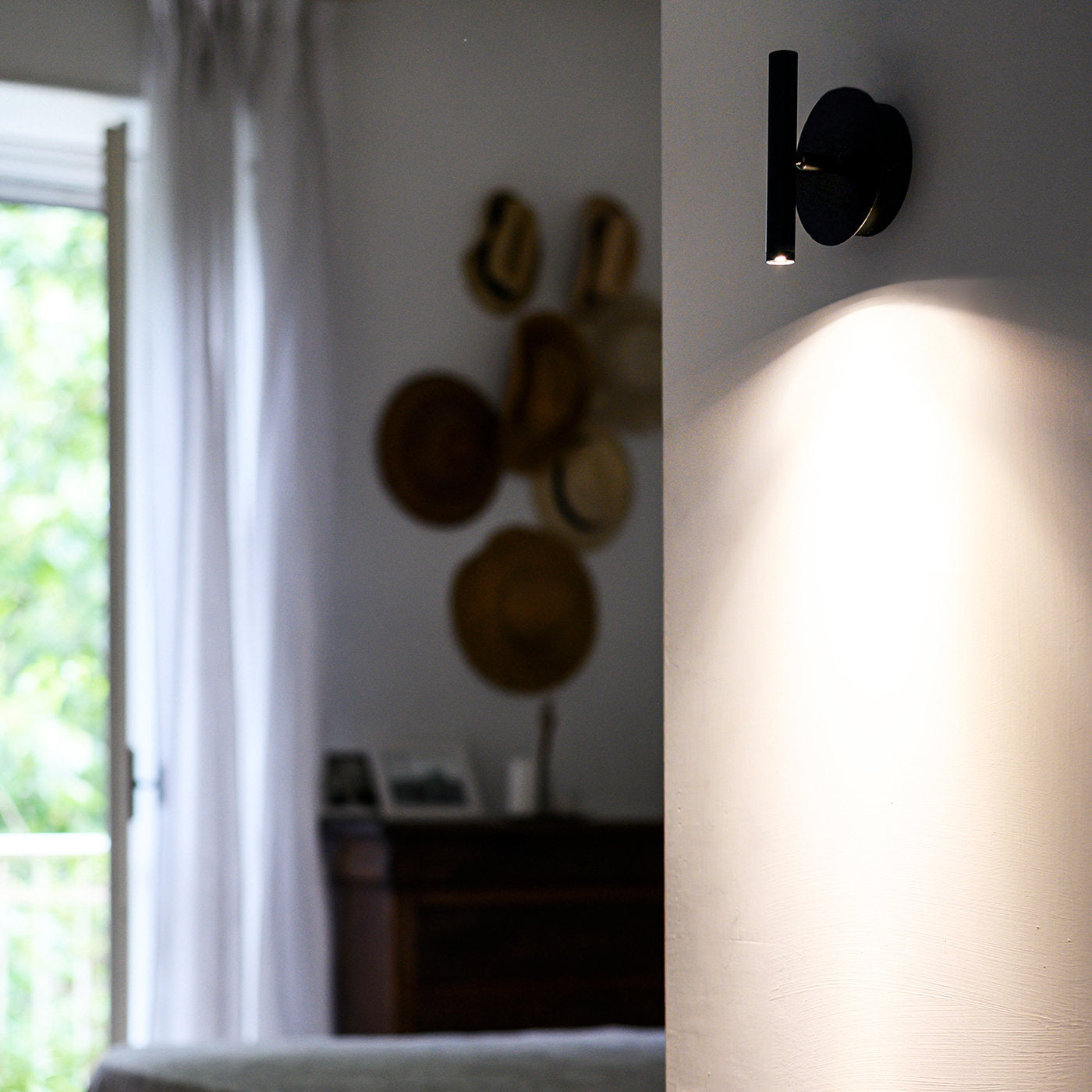 Daily D01 Black Wall Lamp - Alternative view 2