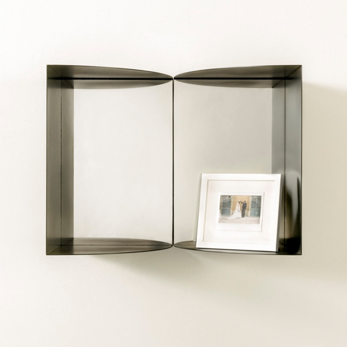 Aperture Black Shelf by Roberto Cicchinè - Alternative view 5