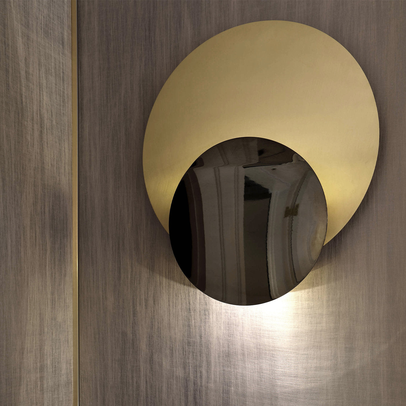 Scur & Ciar Sconce by Isacco Brioschi - Alternative view 1