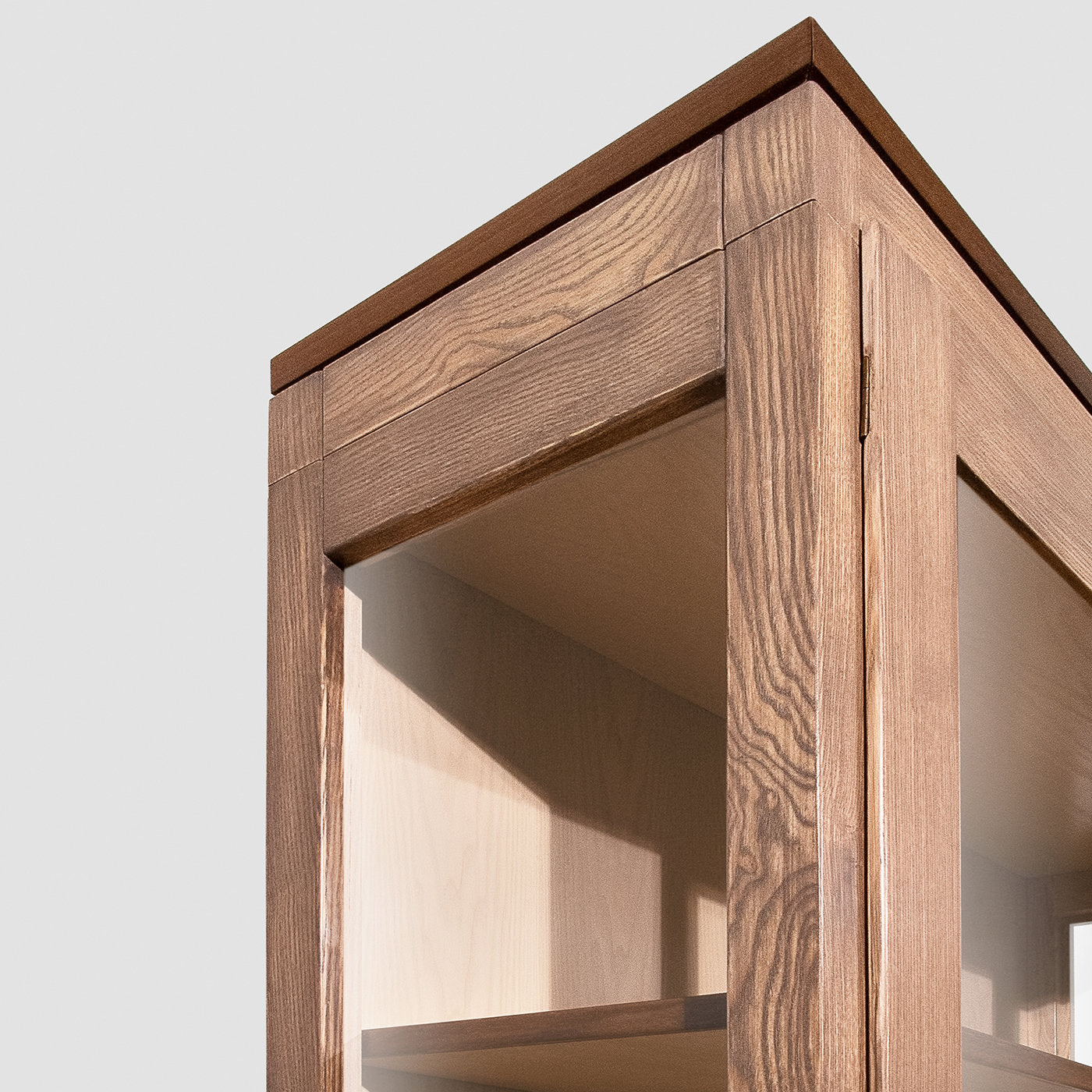 Lydie Display Cabinet by Erika Gambella - Alternative view 3