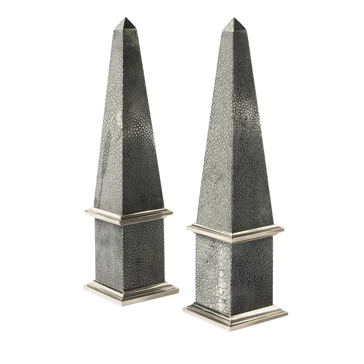 Galucharme Luxor Juego de 2 esculturas obelisco de Nino Basso - Vista principal