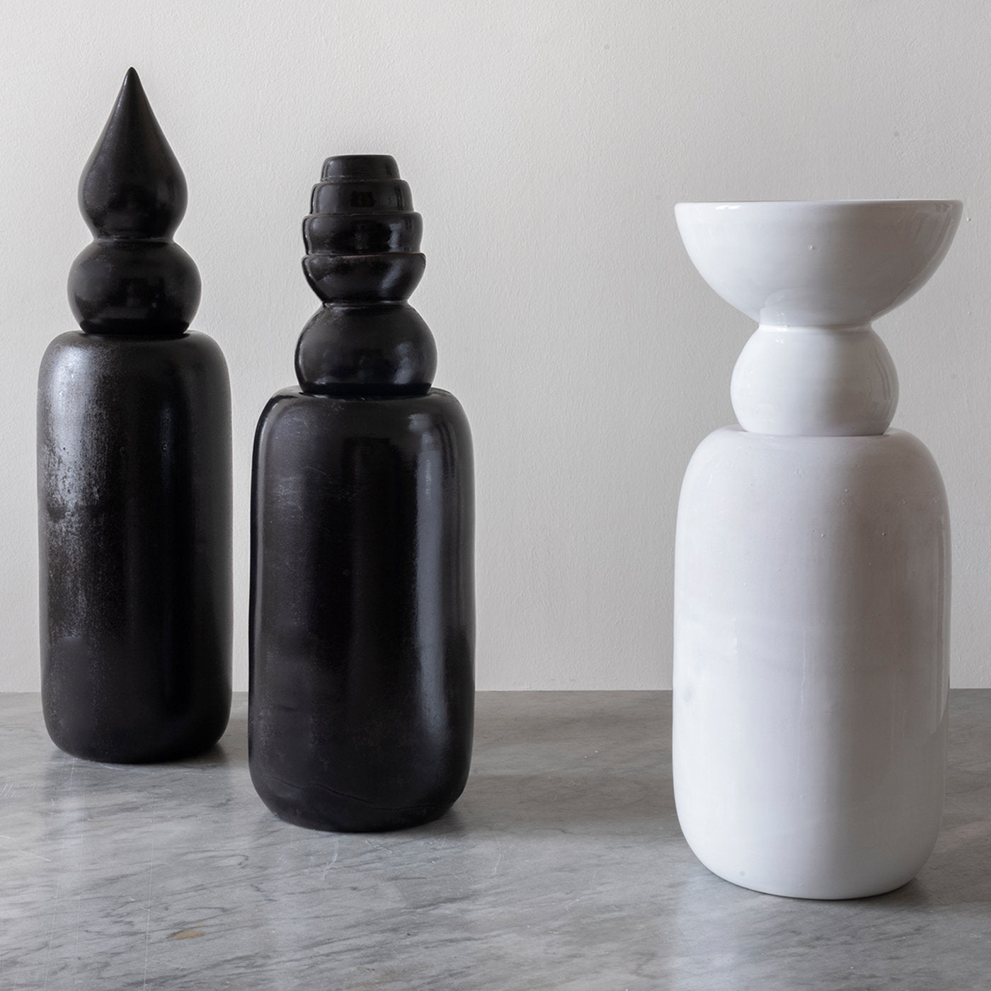 Botanica Schwarze Vase mit Pumo-Aufsatz  - Alternative Ansicht 1