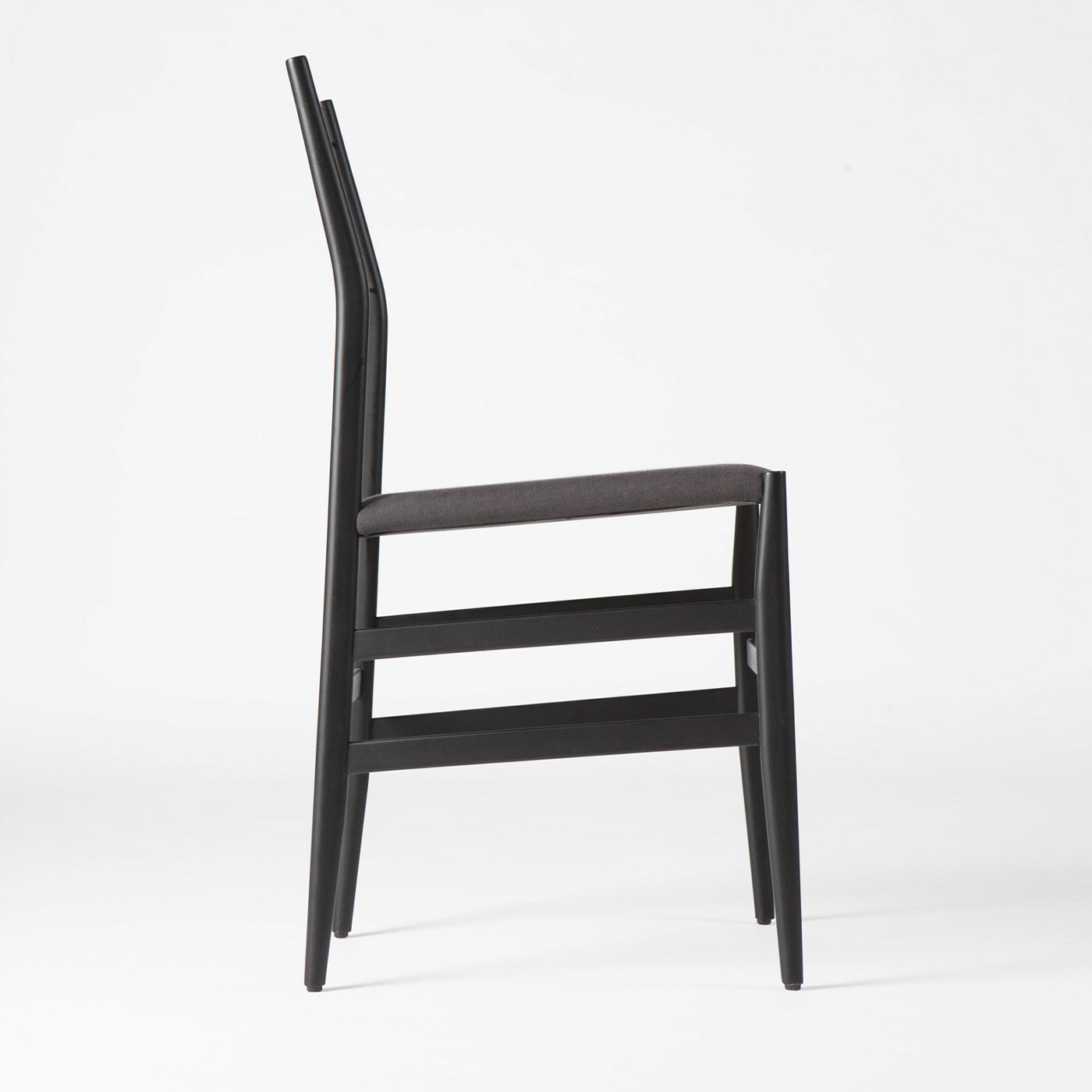 Piuma Black Chair with White Leather Seat - Alternative view 2