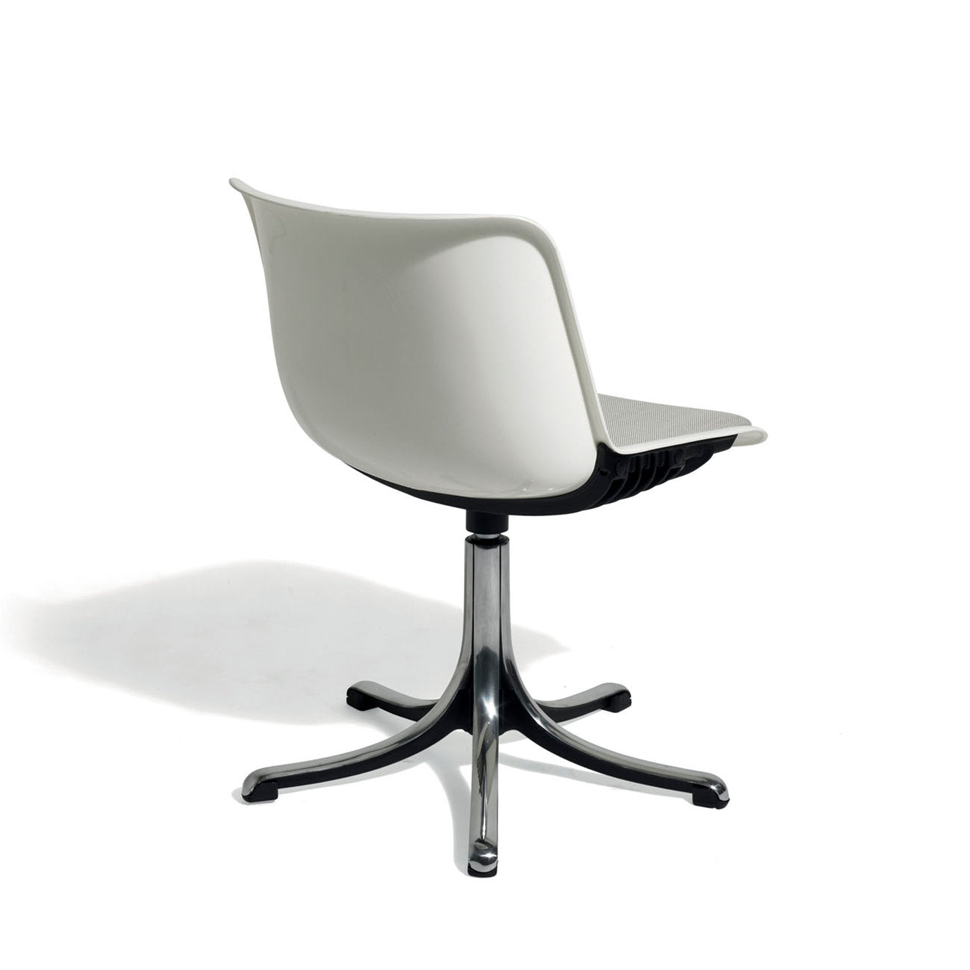 Modus White Chair with Gray Seat Cushion by Centro Progetti Tecno - Alternative view 3