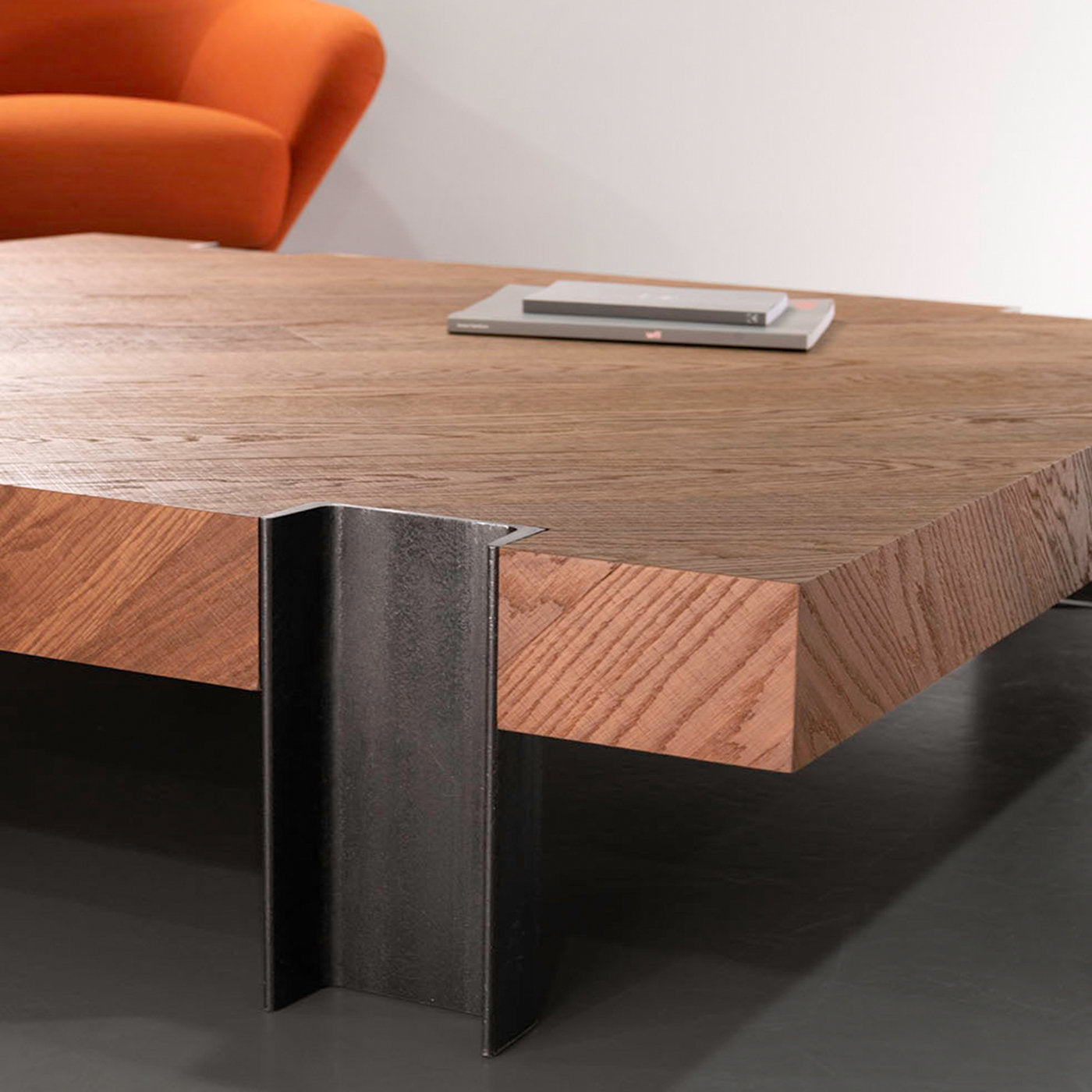 T50 Coffee Table by Jean-Michel Wilmotte - Alternative view 4
