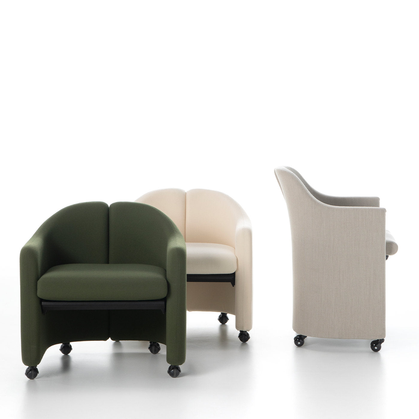 S142 Beige Tall Armchair with Casters by Eugenio Gerli - Alternative view 1