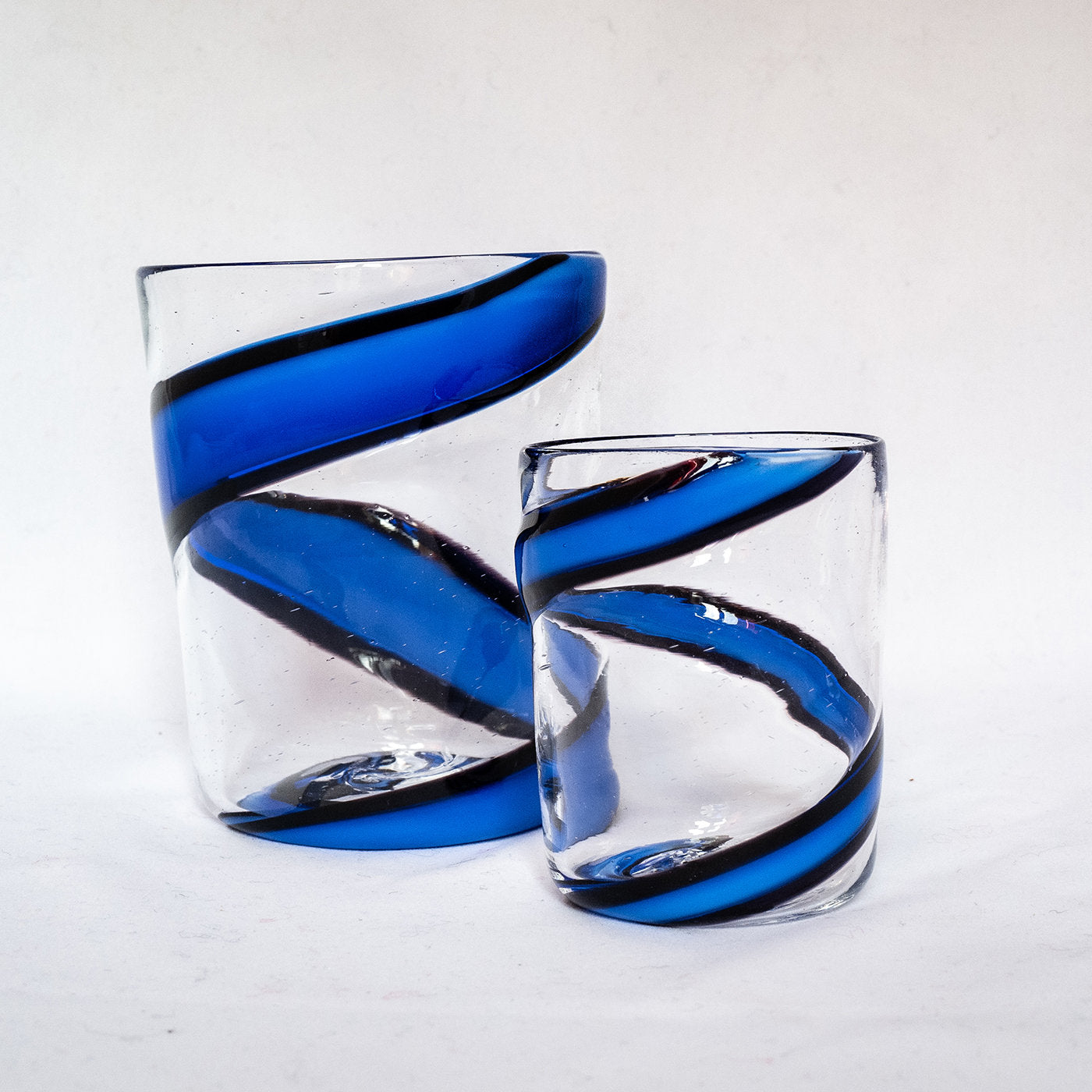 Vortex Set of 2 Cobalt Small Glasses - Alternative view 1