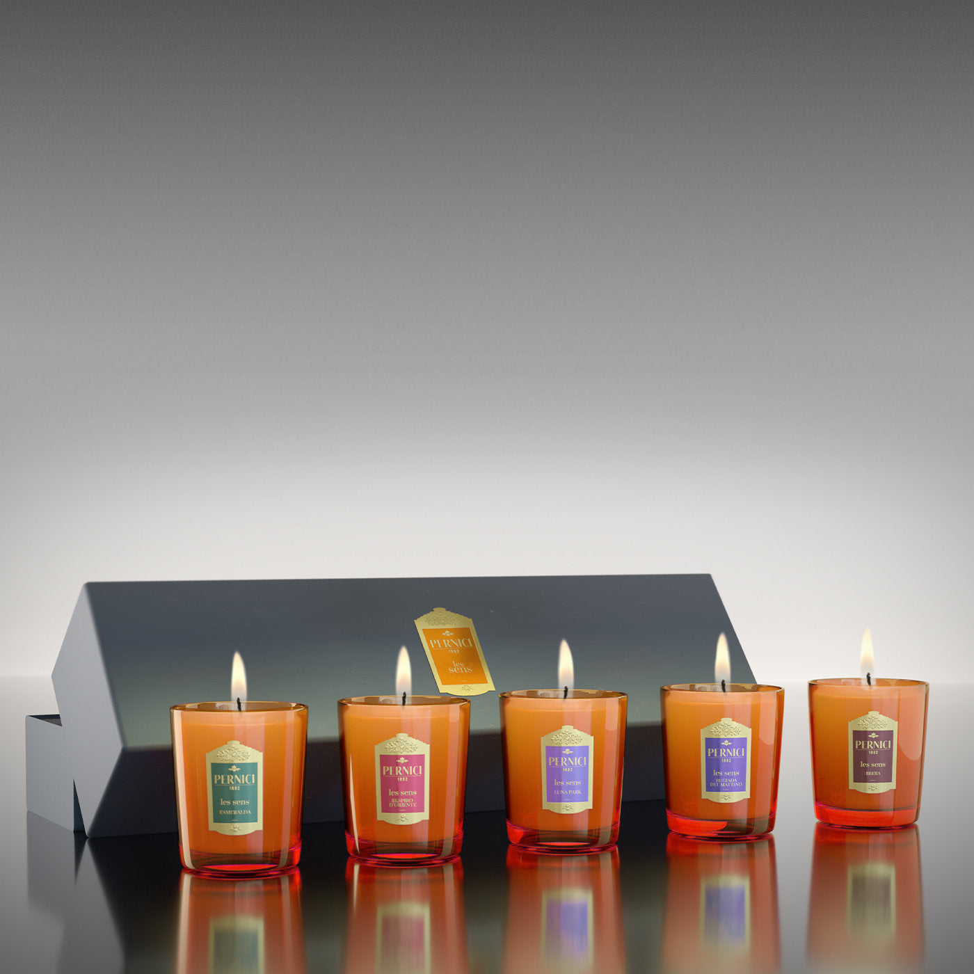 Les Sens Set of 5 Small Scented Candles - Alternative view 1