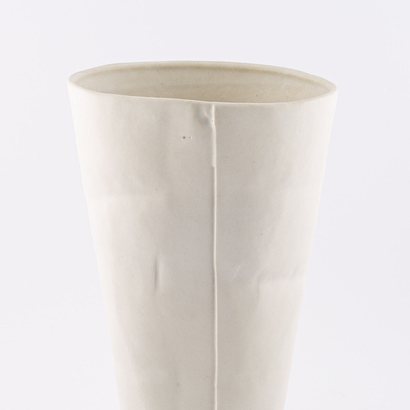 White Porcelain Vase #2 - Alternative view 1
