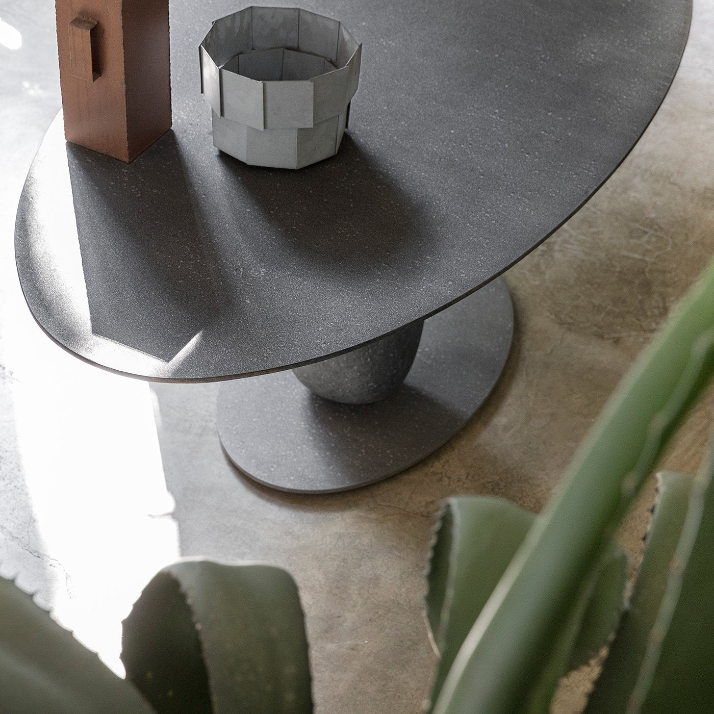 Table de salle à manger ovale Matera par Sebastiano Tosi - Vue alternative 2