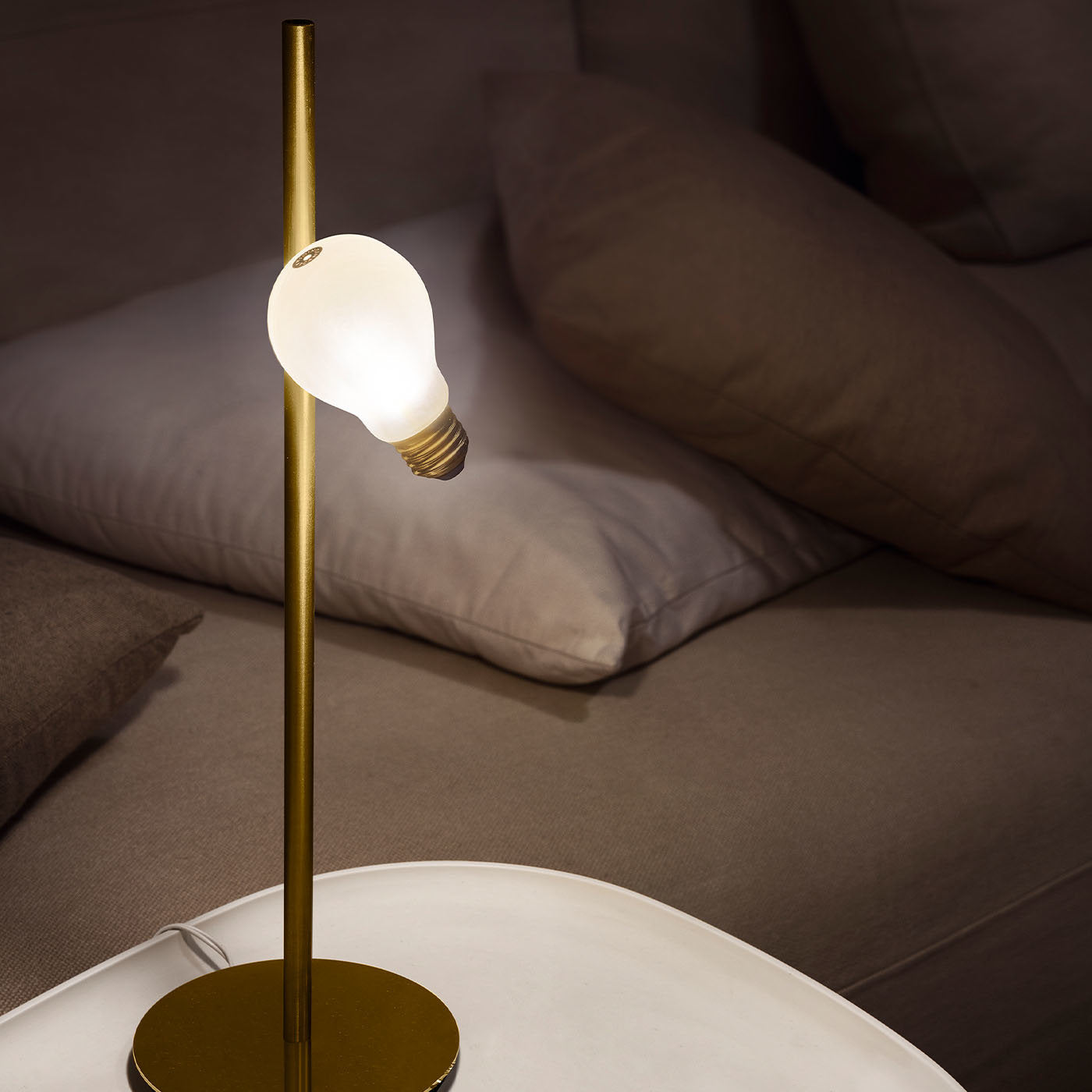 Idea Table Lamp by Marcantonio - Alternative view 2