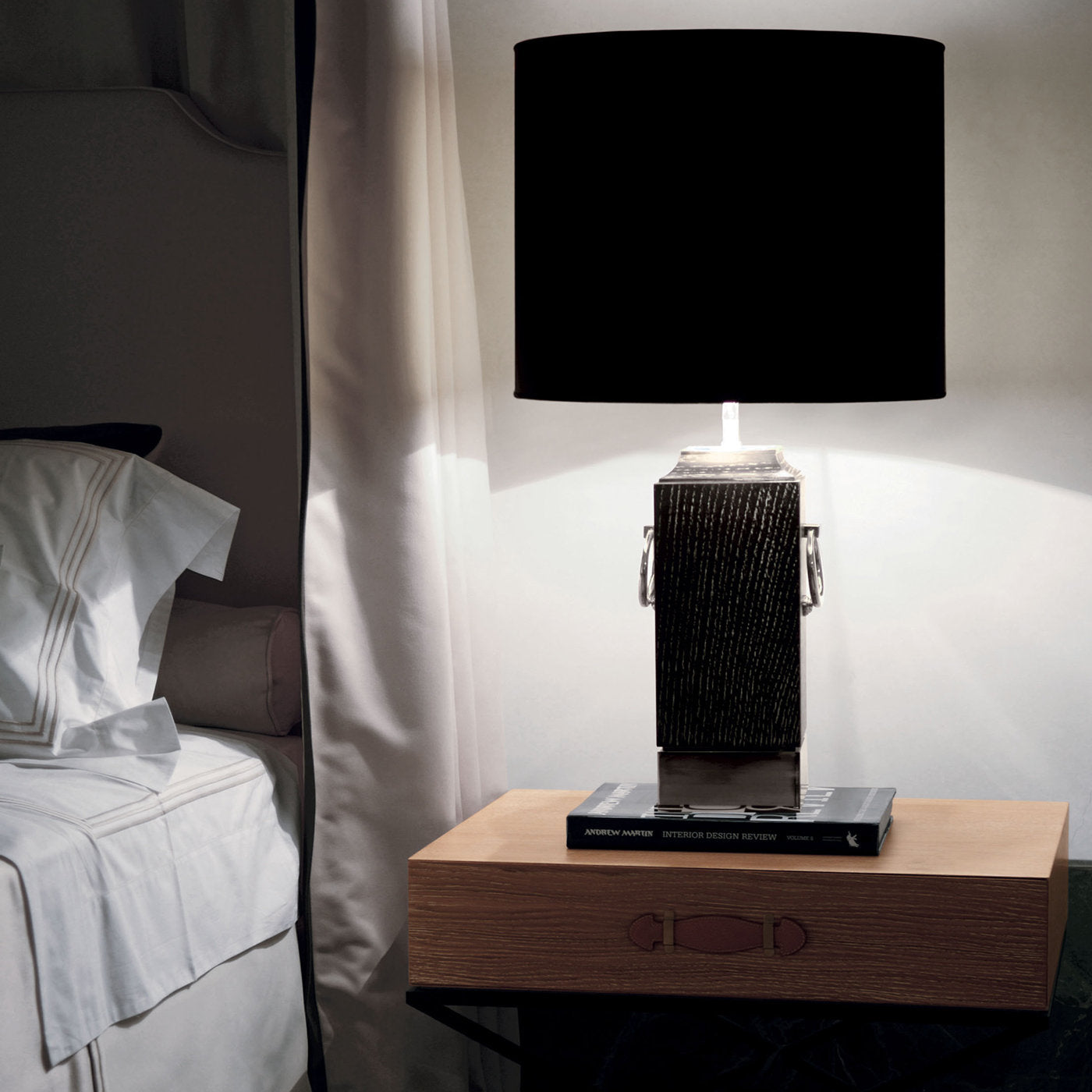 Durmast Table Lamp with Rings by Michele Bonan - Alternative view 1