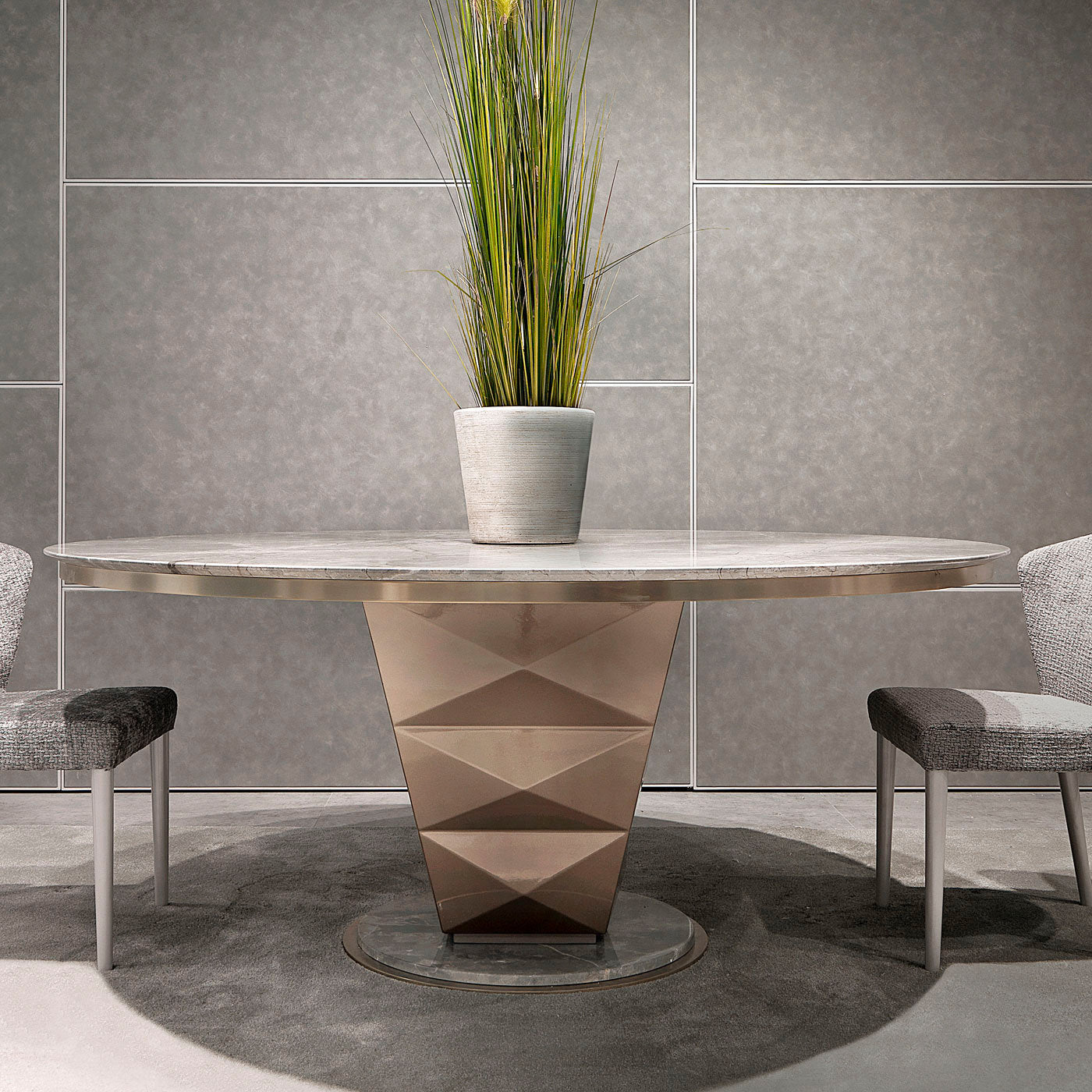 Erik Round Marble Dining Table By Loriano Barani - Alternative view 3