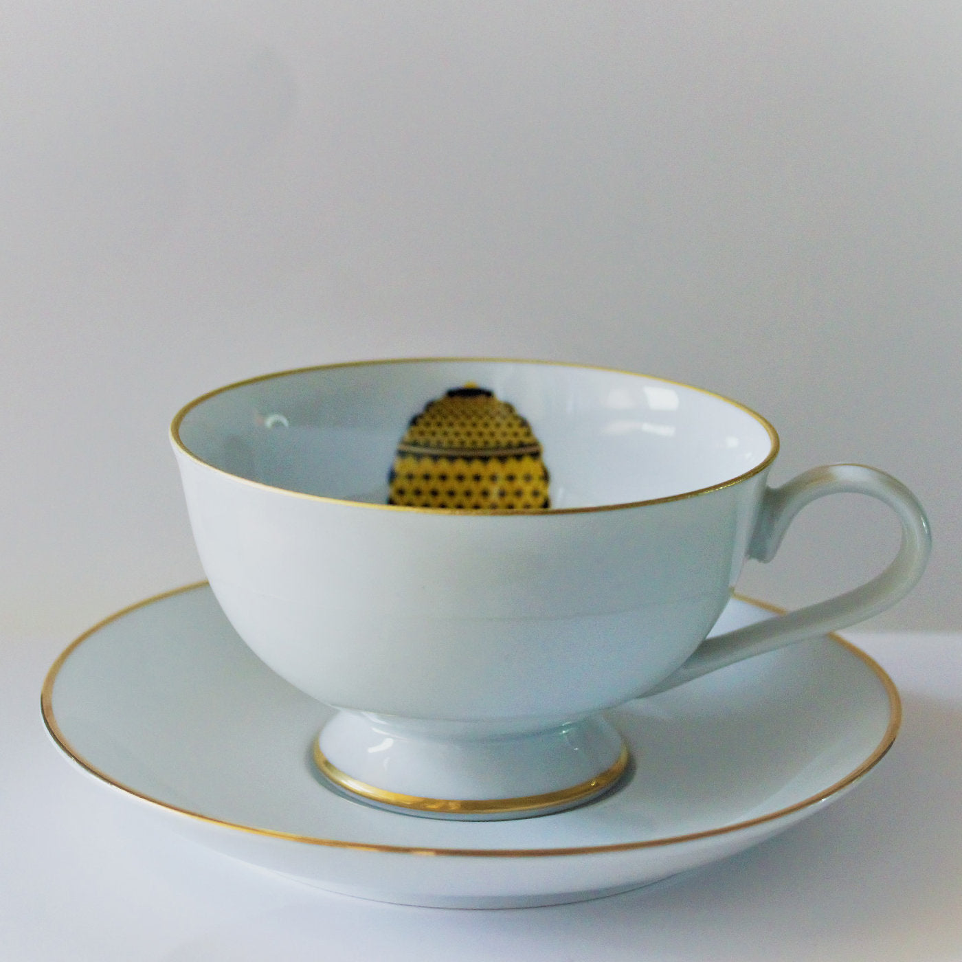 UOVO Yellow Tea Cup with saucer - Set of 4 - Alternative view 1