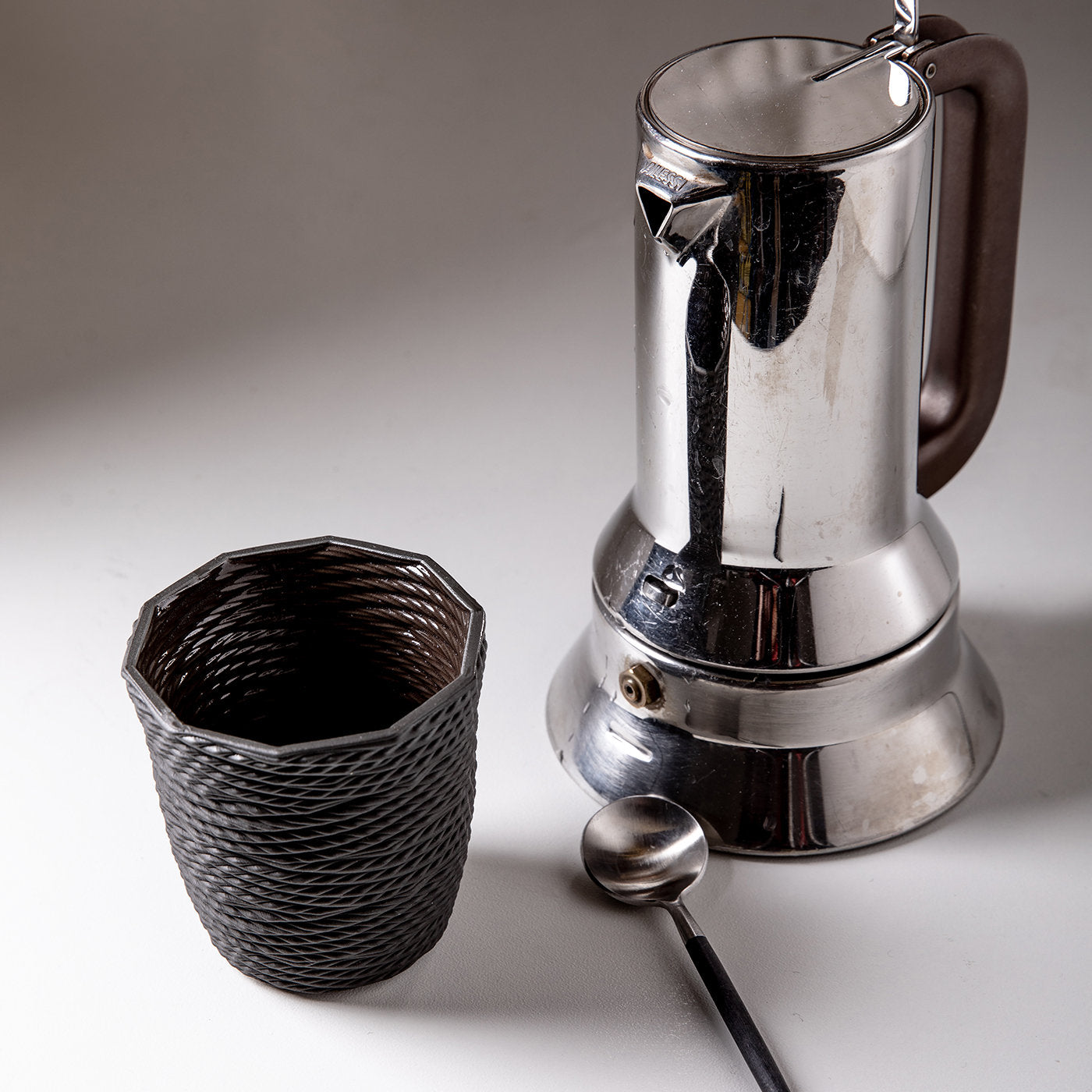Licorice Set of 4 Black Tea Cups - Alternative view 2
