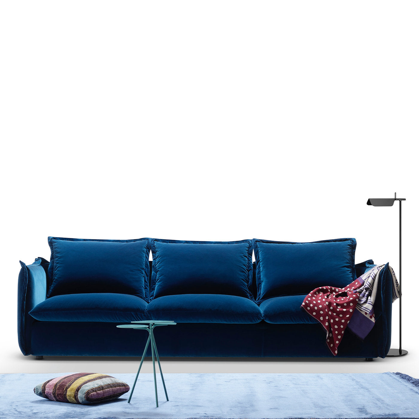 Mitternachtsblaues Strick-Sofa von Enrico Cesana - Alternative Ansicht 1