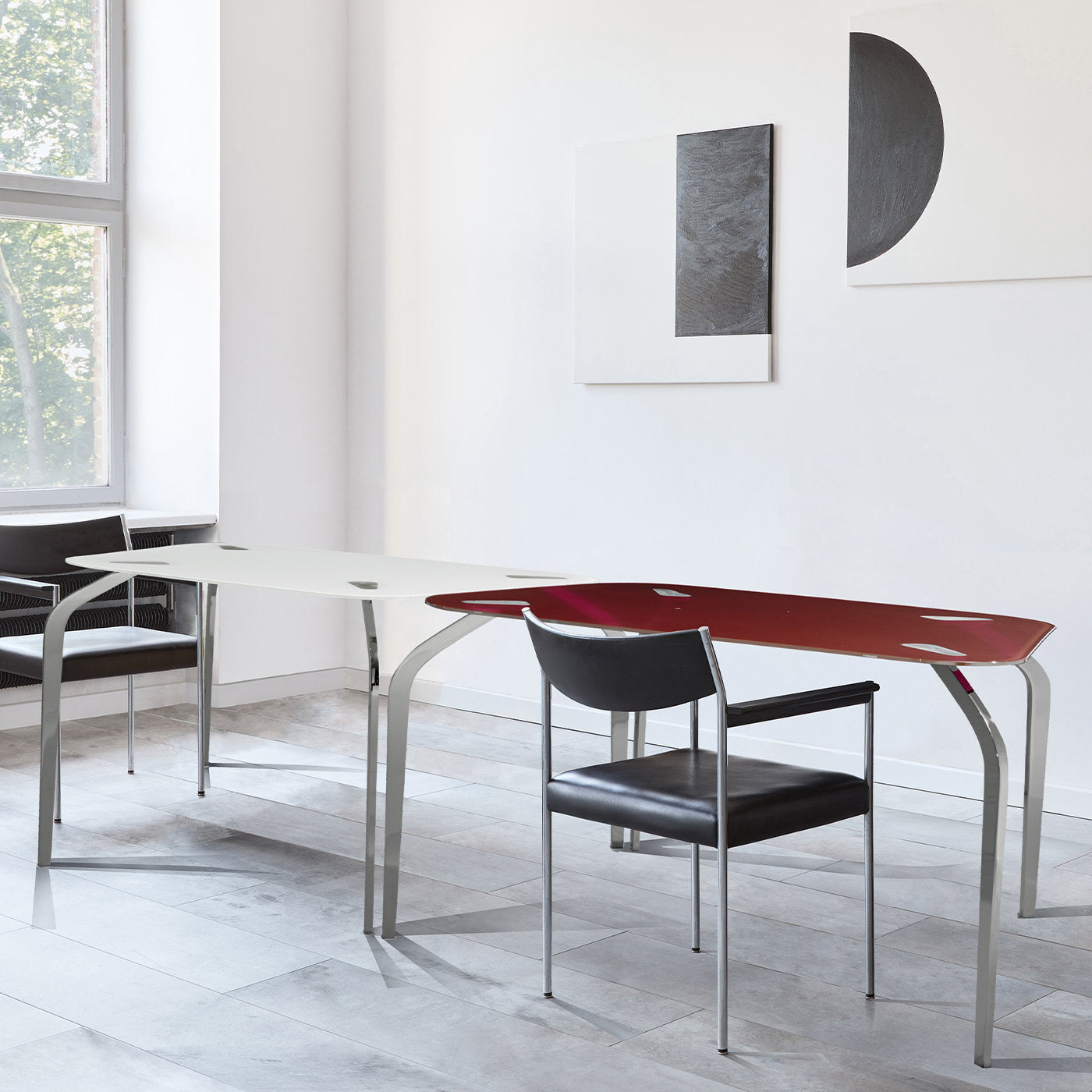 Mira Red and White Dining Table by Mac Stopà - Alternative view 1