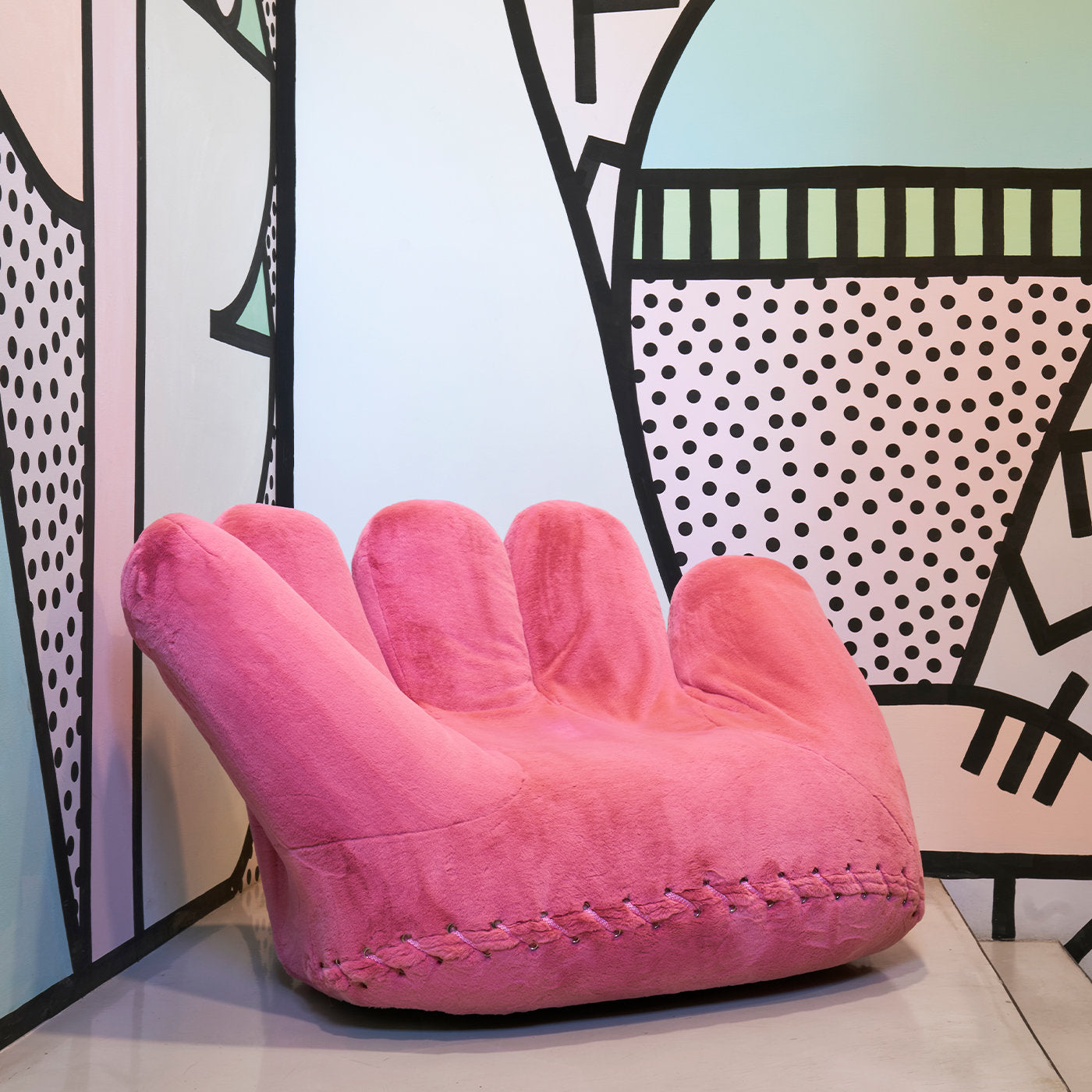 Joe Plush Pink Armchair - Alternative view 1