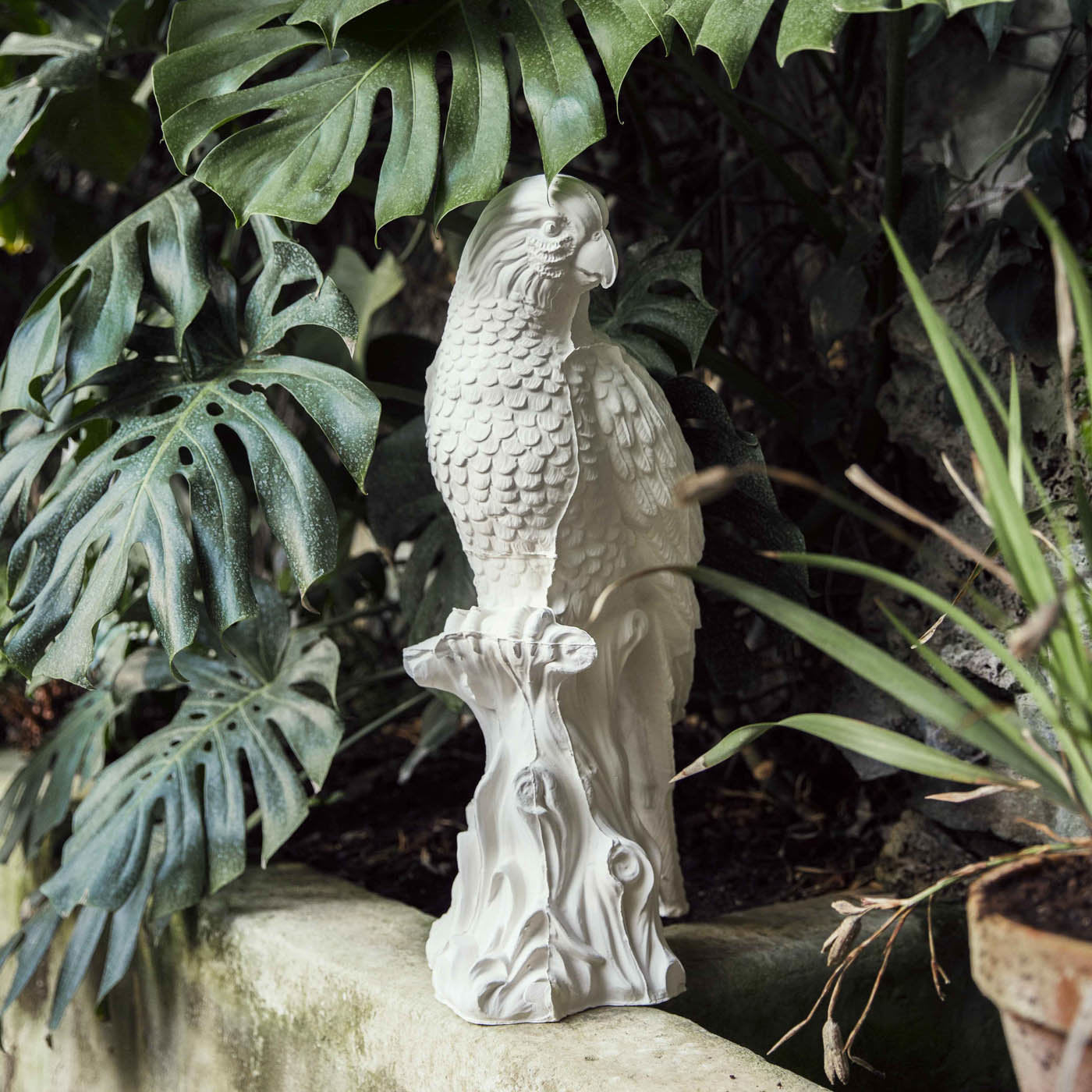 White Ceramic Parrot - Alternative view 2