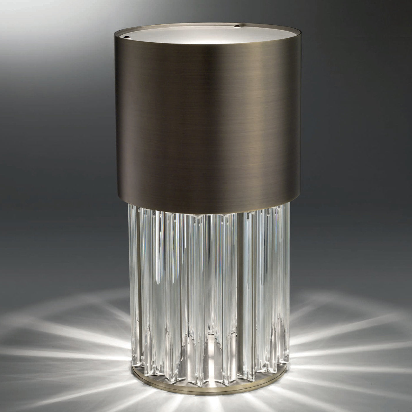Chic Table Lamp - Alternative view 2
